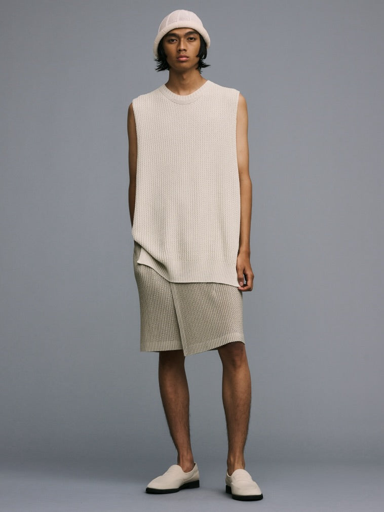 アイテムのご紹介「LIGHT MESH」 – isseymiyake.com