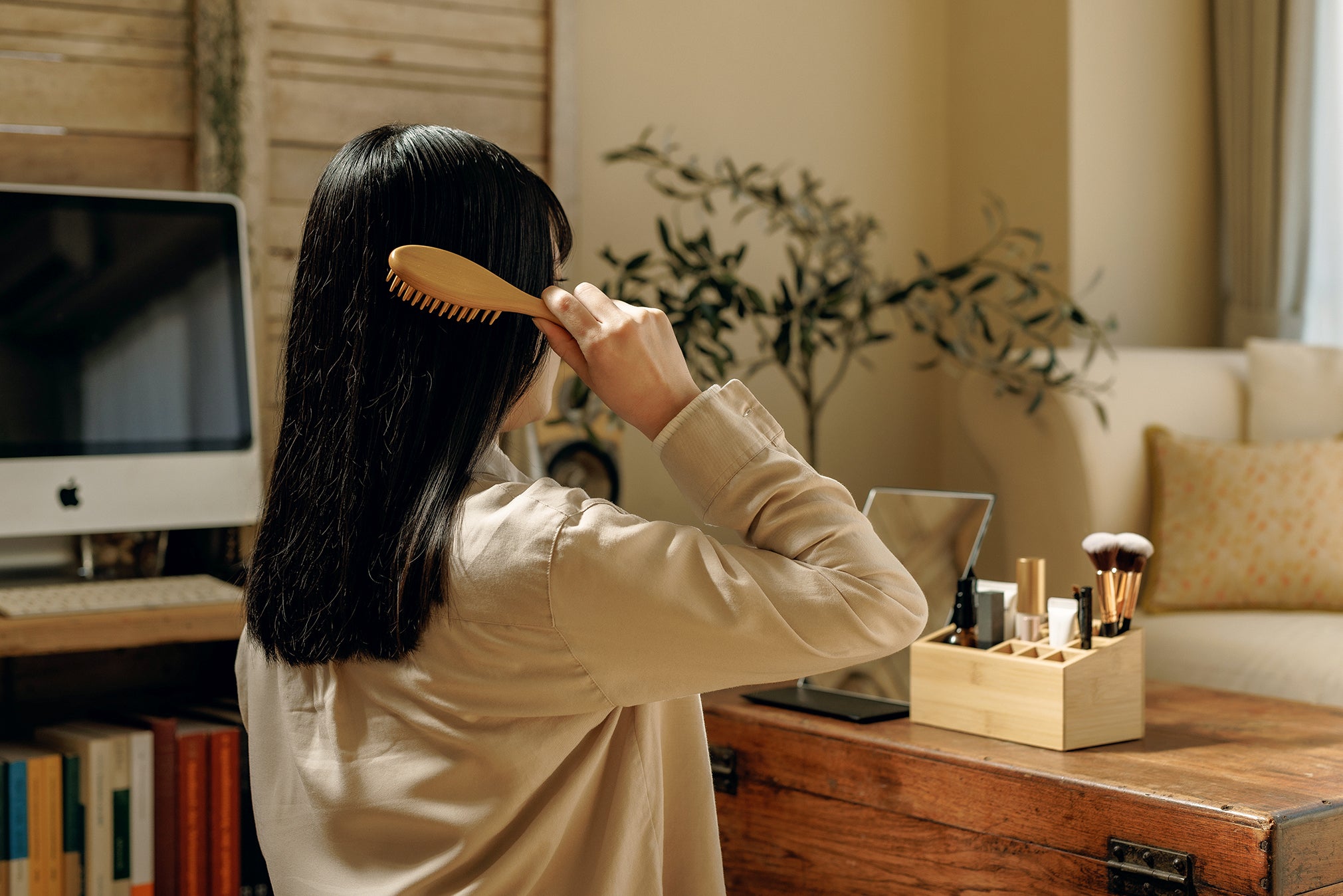 別府つげ工芸 つげブラシ5列 大 – わたしの名品帖