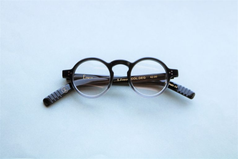Lesca LUNETIER】S.Frued & G.BURT レスカルネティエ ジークムント