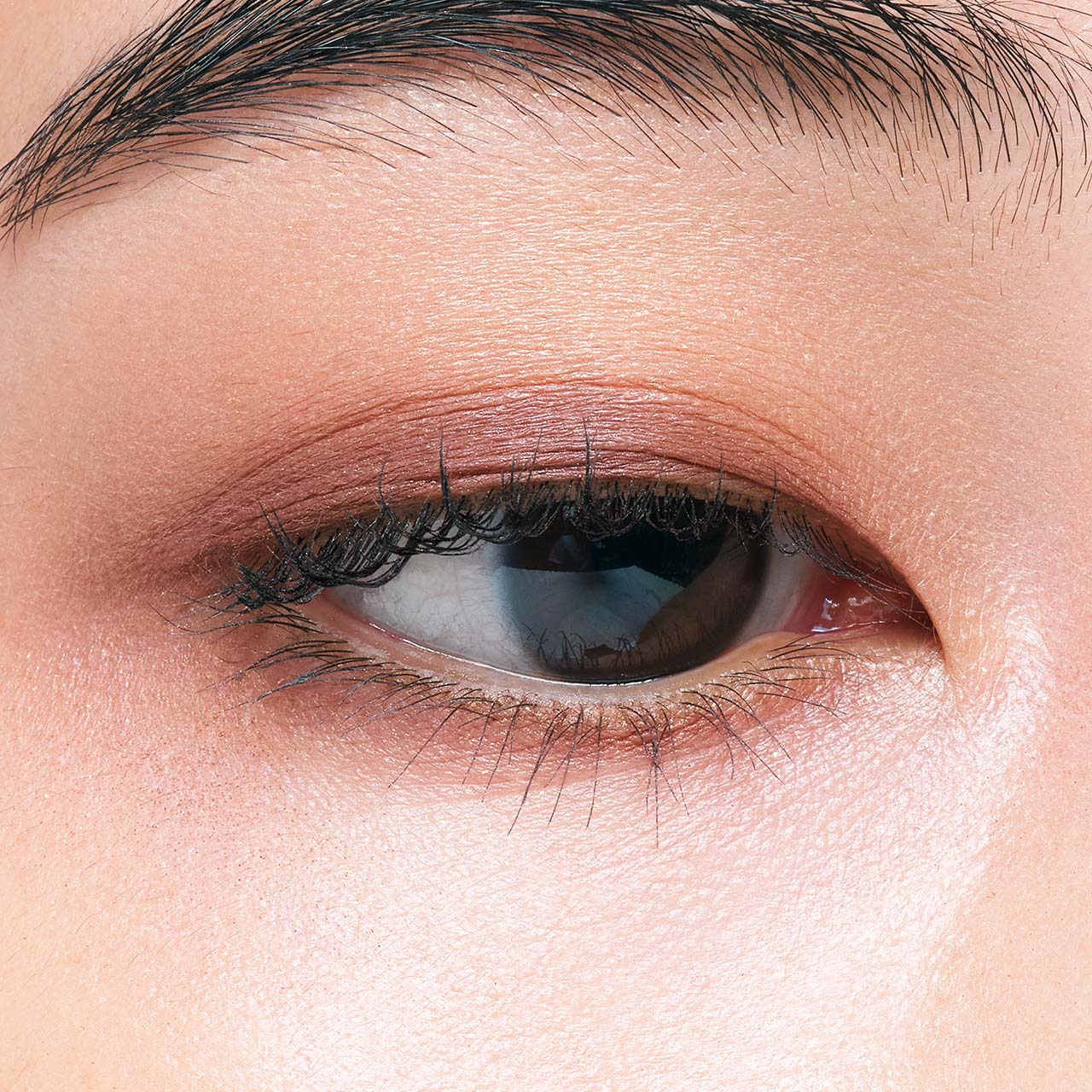 アルモニーアイズ｜アイ｜商品情報｜Elégance - エレガンス