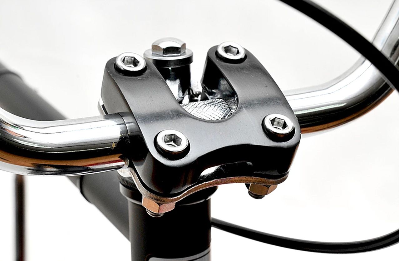 24インチから26インチへ！Kuwaharaの26BMX、サバイバー26 - 自転車通販