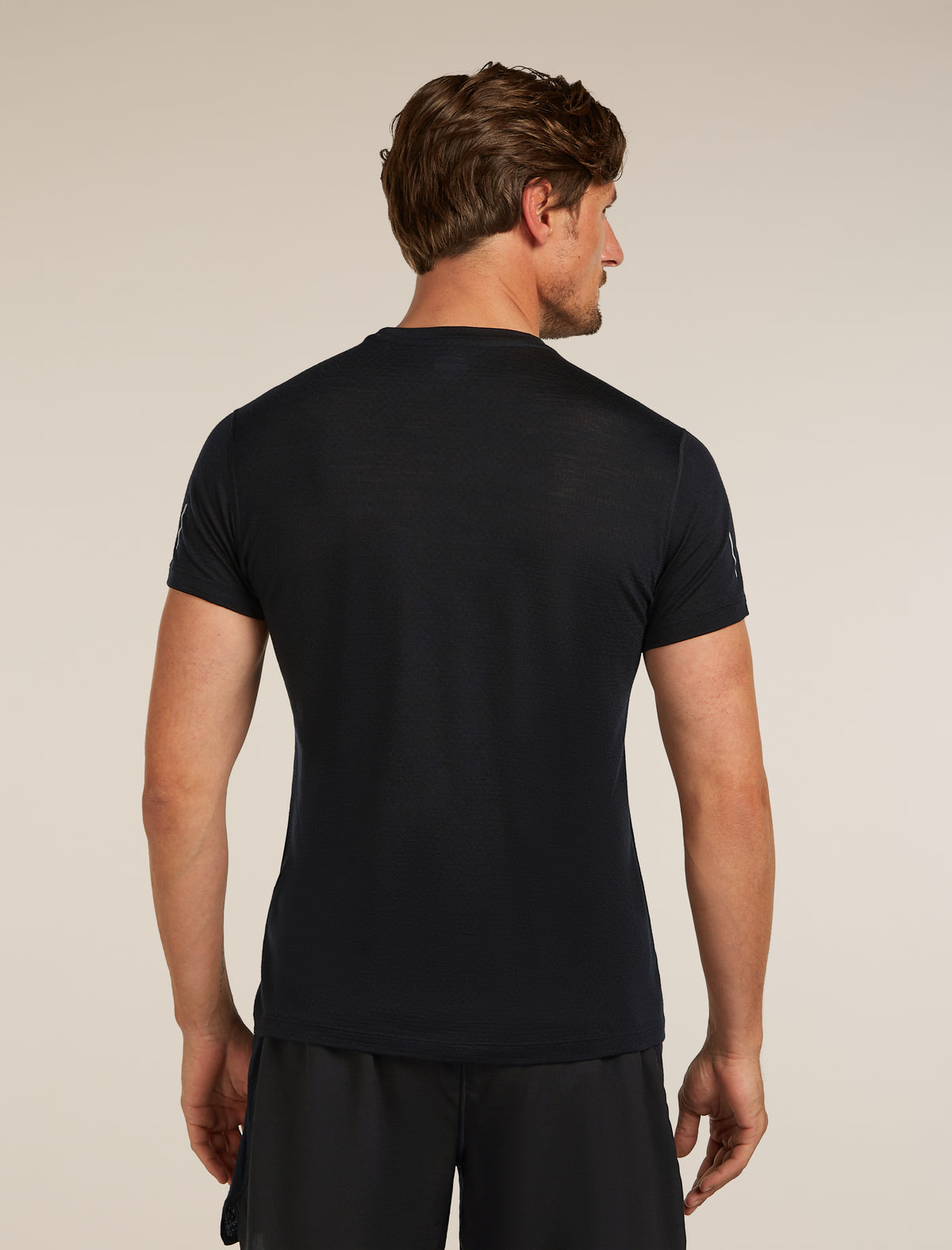 Men's Cool-Lite Breathable Performance Clothing | icebreaker
