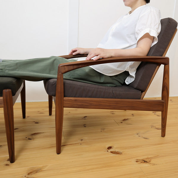 ペーパーナイフソファ｜宮崎椅子製作所（カイ・クリスチャンセン