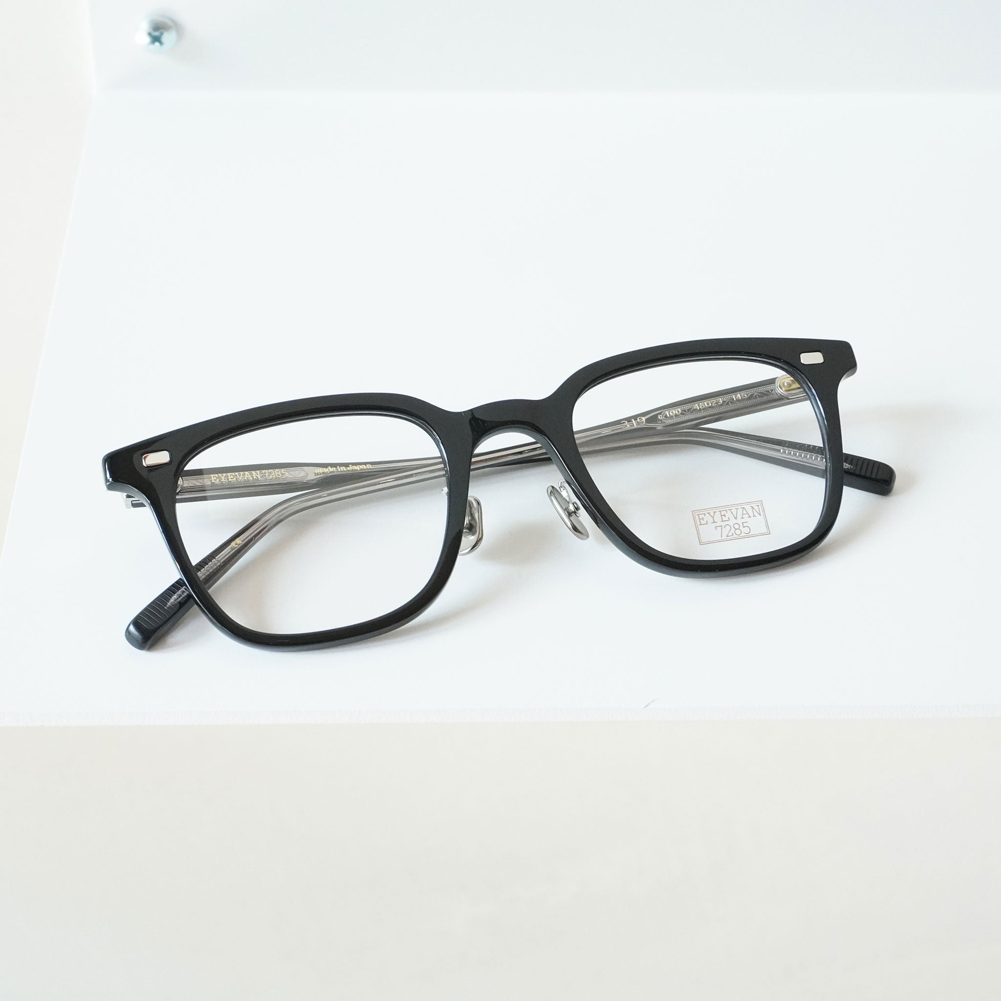 EYEVAN7285人気モデル「319」芸能人も愛用する話題のメガネ