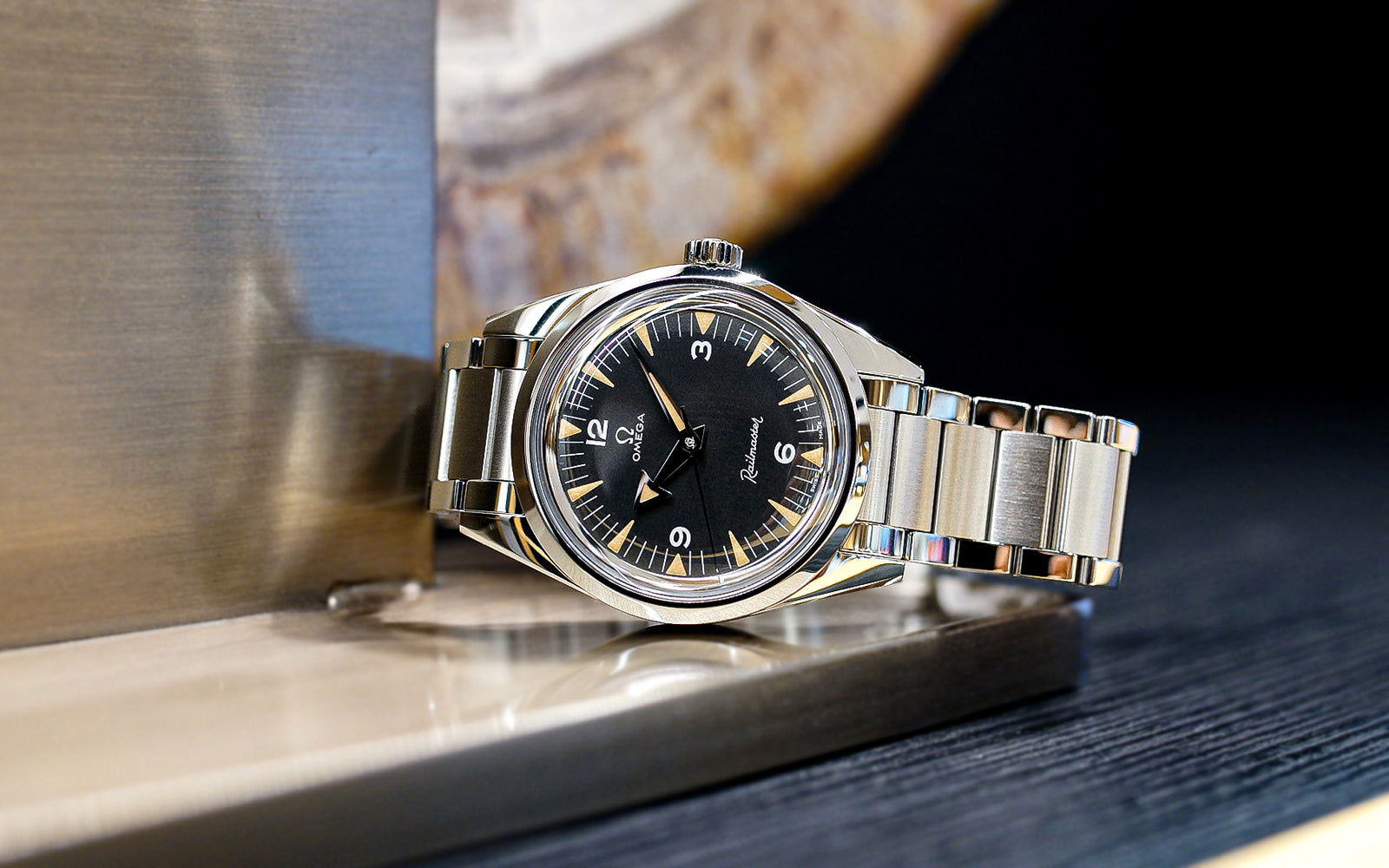 新入荷】限定モデル オメガ レイルマスター 1957 