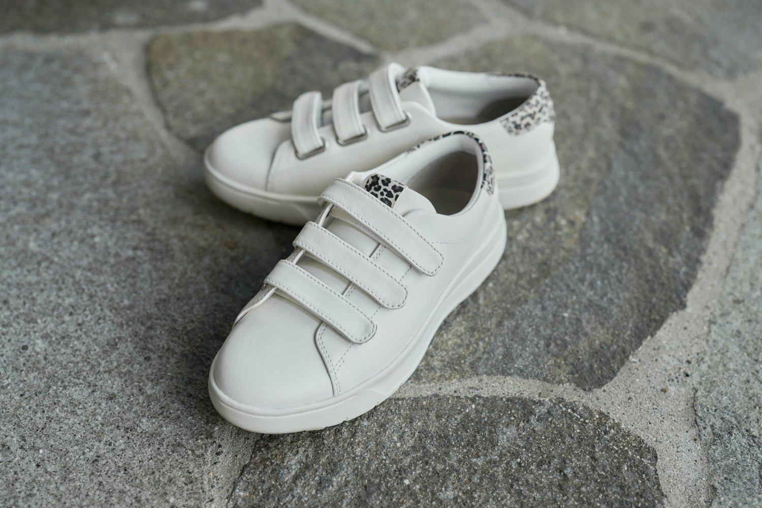 アキレス・ソルボ H 629 シルバー｜レザーコートスニーカー（面