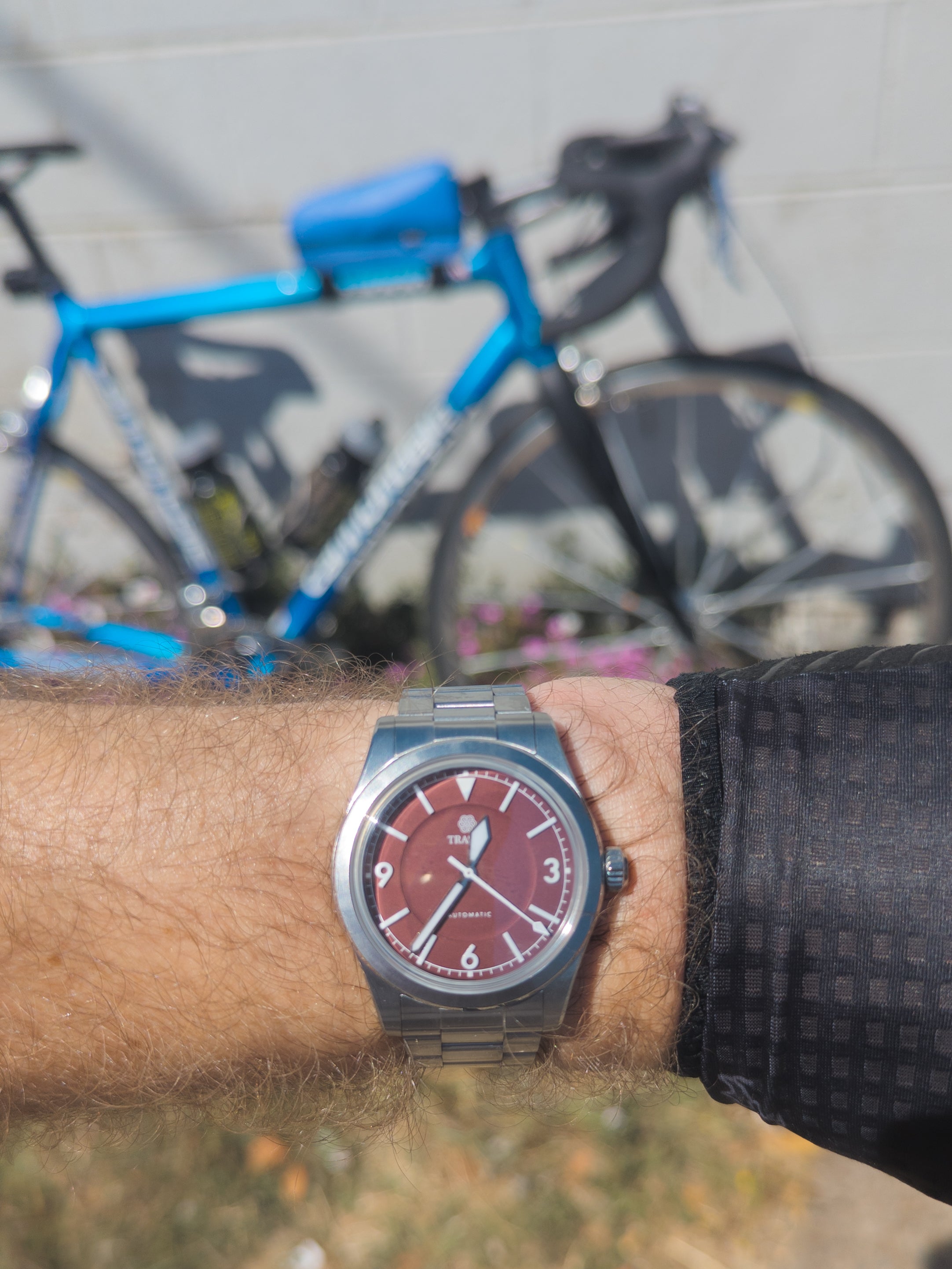 Traska Summiteer 38 “Oxblood” – sketchyboyzwatchclub.com