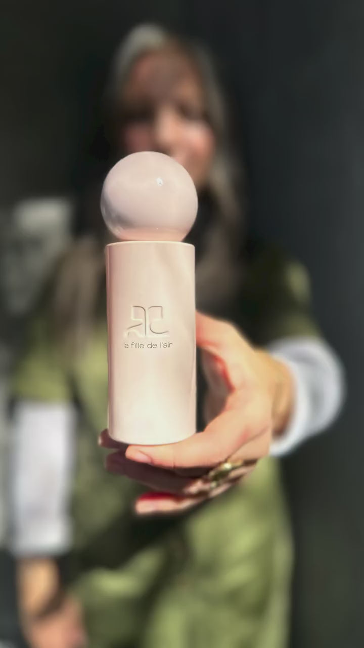 La Ravissante by Parfums MDCI | Luckyscent