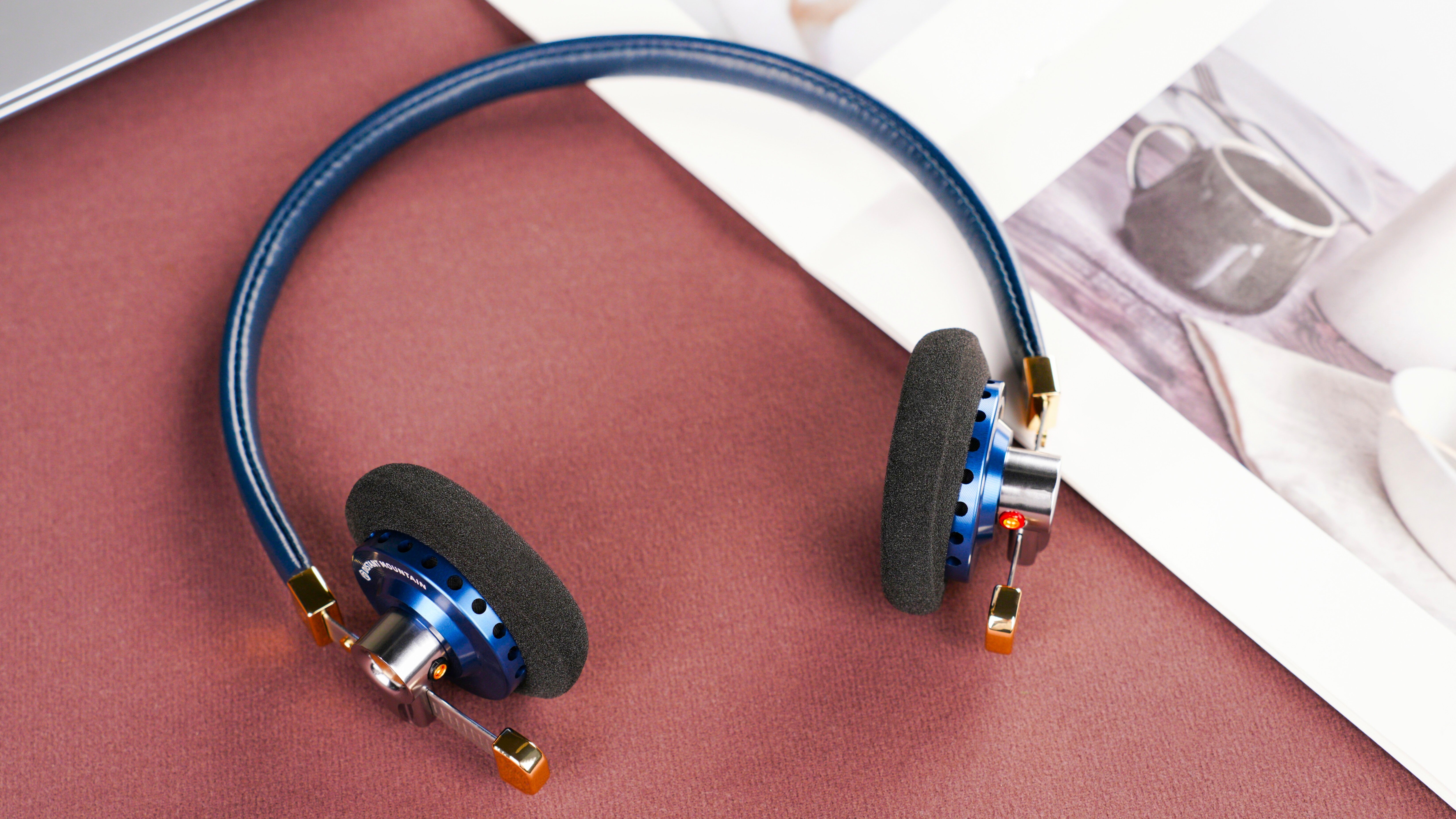 ROSE DISTANT MOUNTAIN 10th Anniversary Edition – 伊藤屋国際