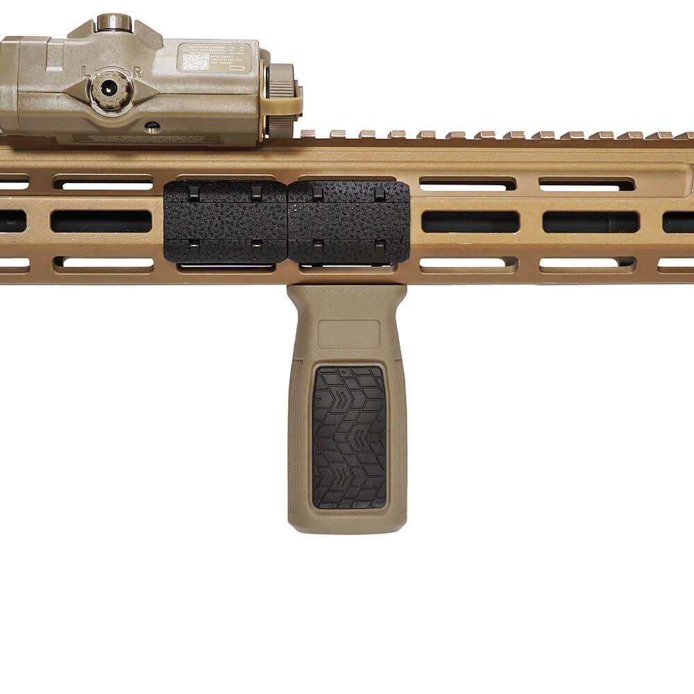 良品武品 】 M-LOK 対応 Daniel Defense タイプ バーティカル フォア