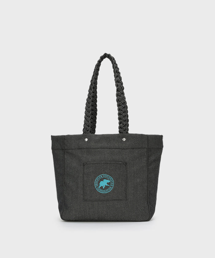 リサイクル素材を使用した新作チャリティーバッグ – HUNTING WORLD