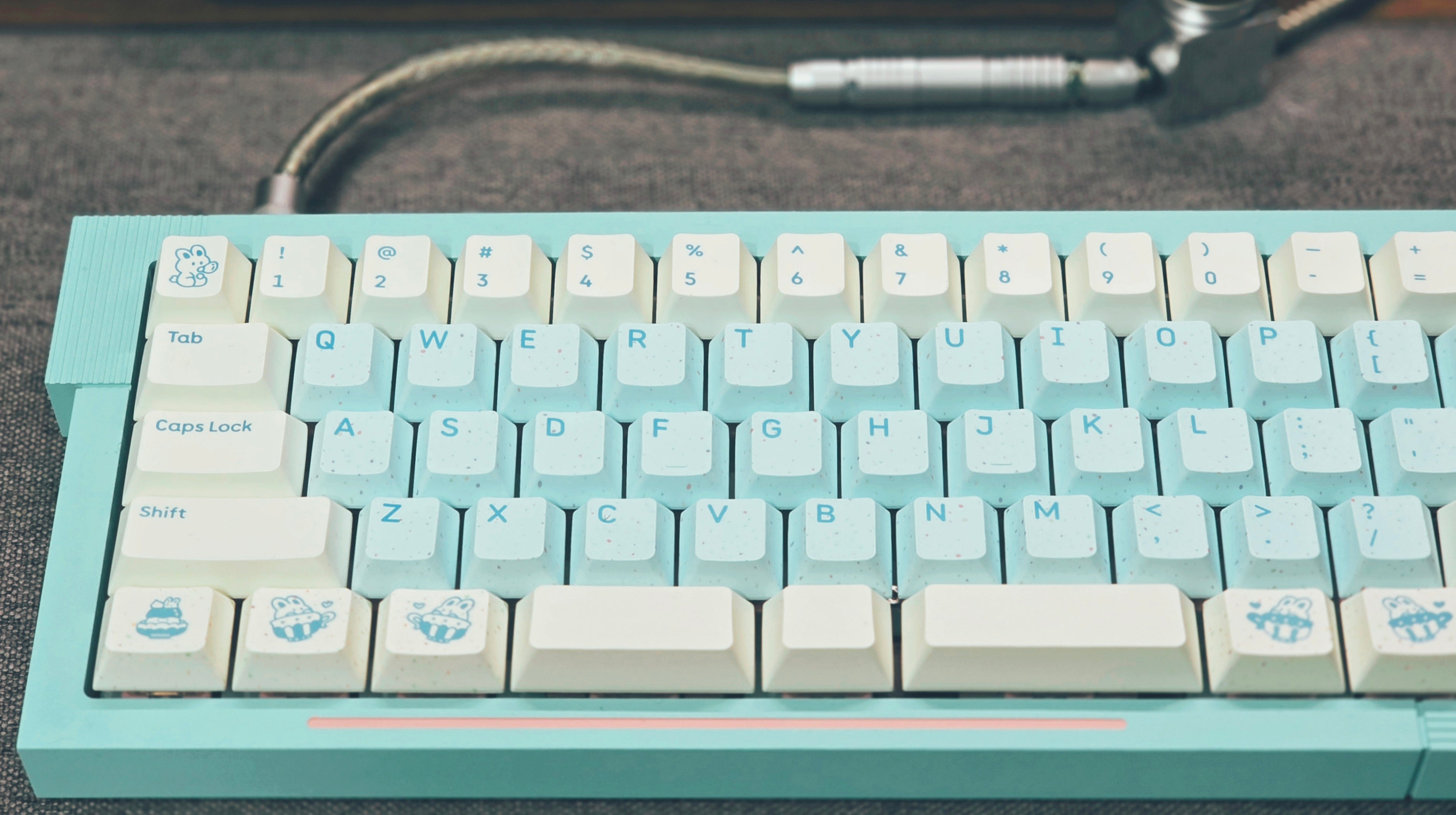 RAKKA 60 ATLAS 徹底レビュー。圧倒的な低遅延と究極のレイアウト自由