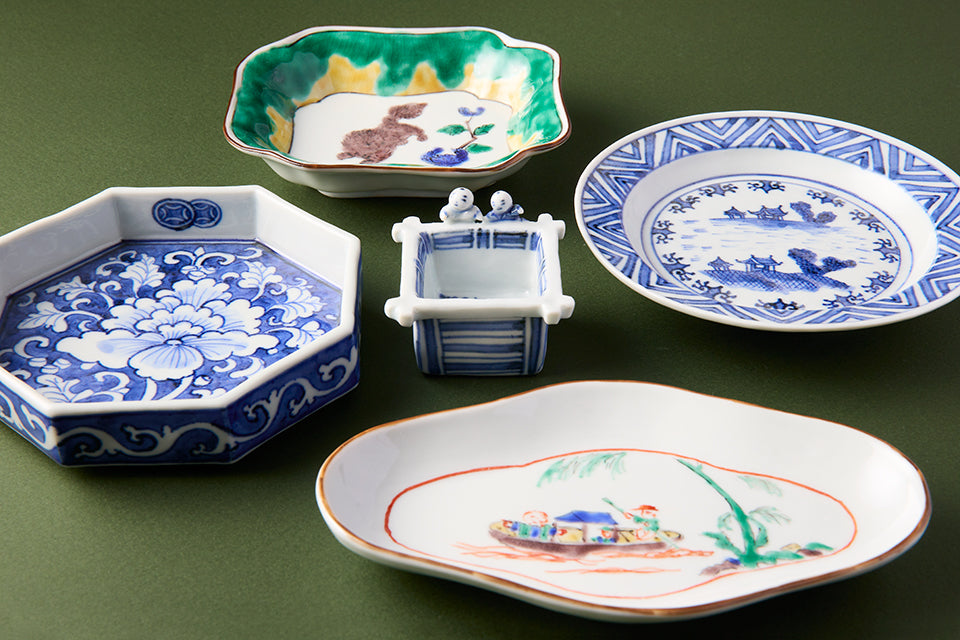 新道工房 染付 唐子井戸覗き猪口 [16]｜Discover Japan 公式オンライン