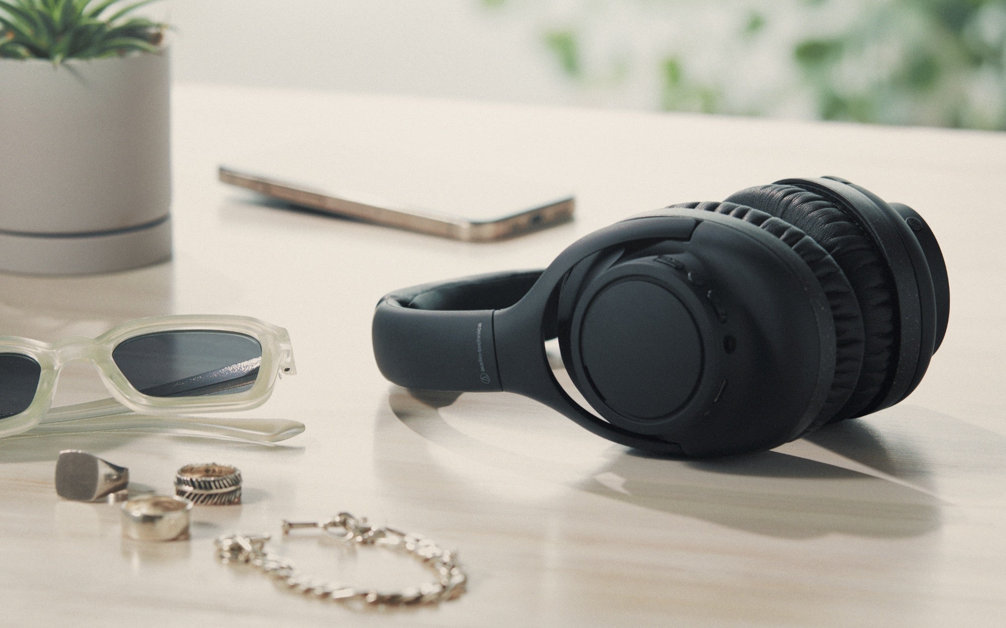 Audio-Technica ATH-S300BT Wireless Headphones | Bloom Audio
