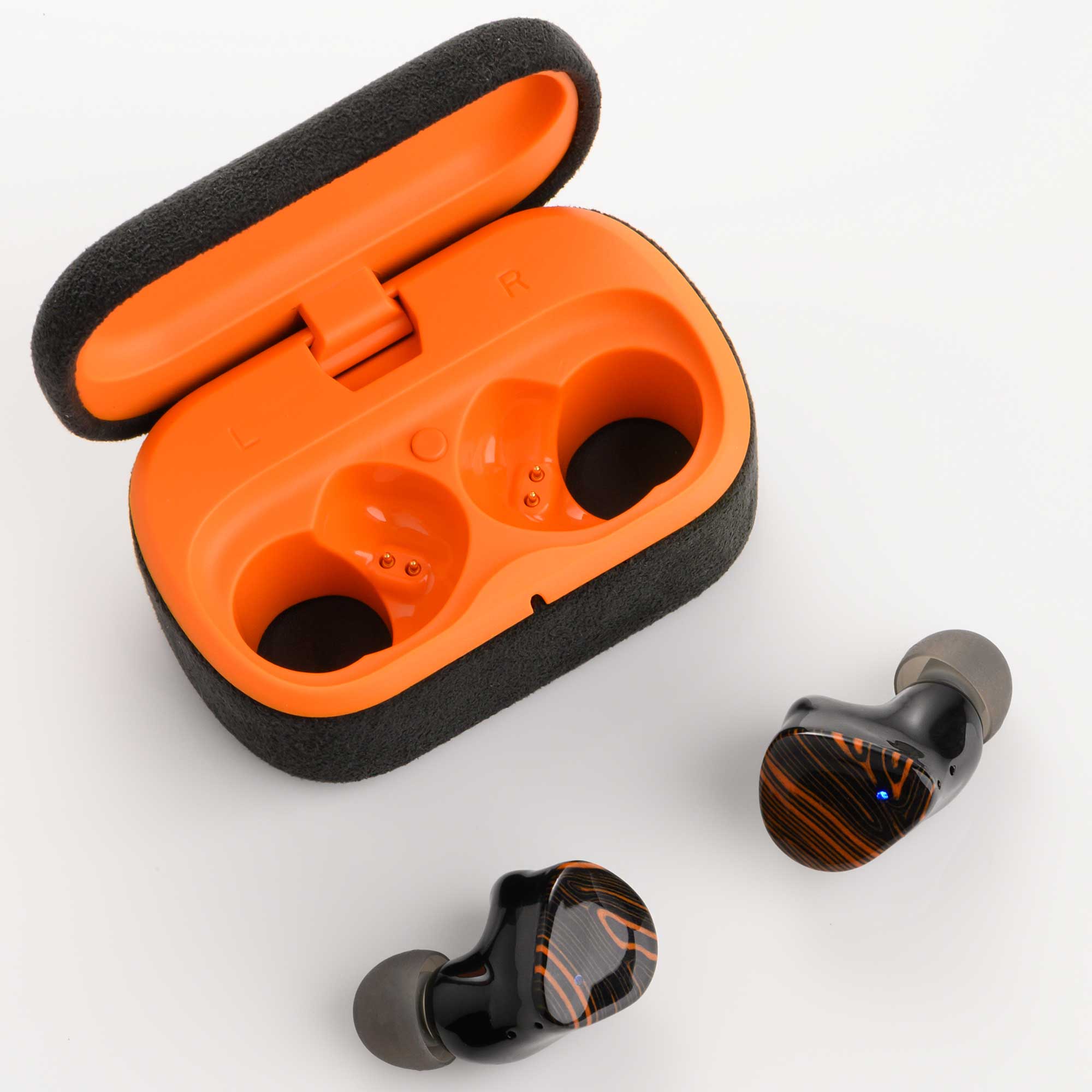 Noble Audio FoKus Triumph Wireless IEM | HeadAmp