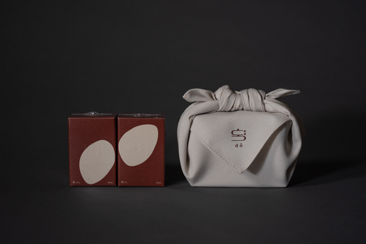 Naked Dancce (ネイキッド・ダンス) - .Oddity (オディティ) – Lounge Sai