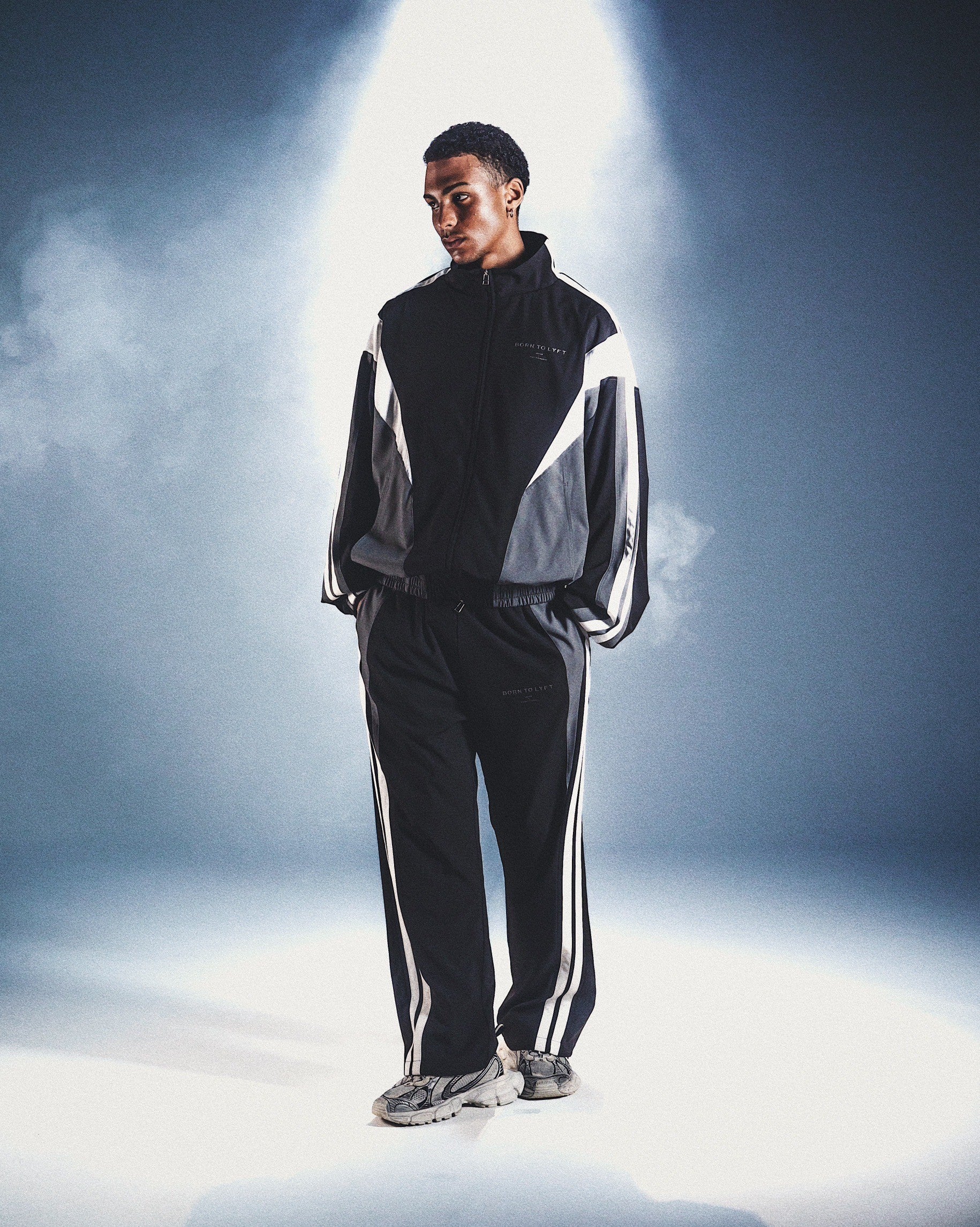 2Line Oversize Track Jacket - Black – LÝFT