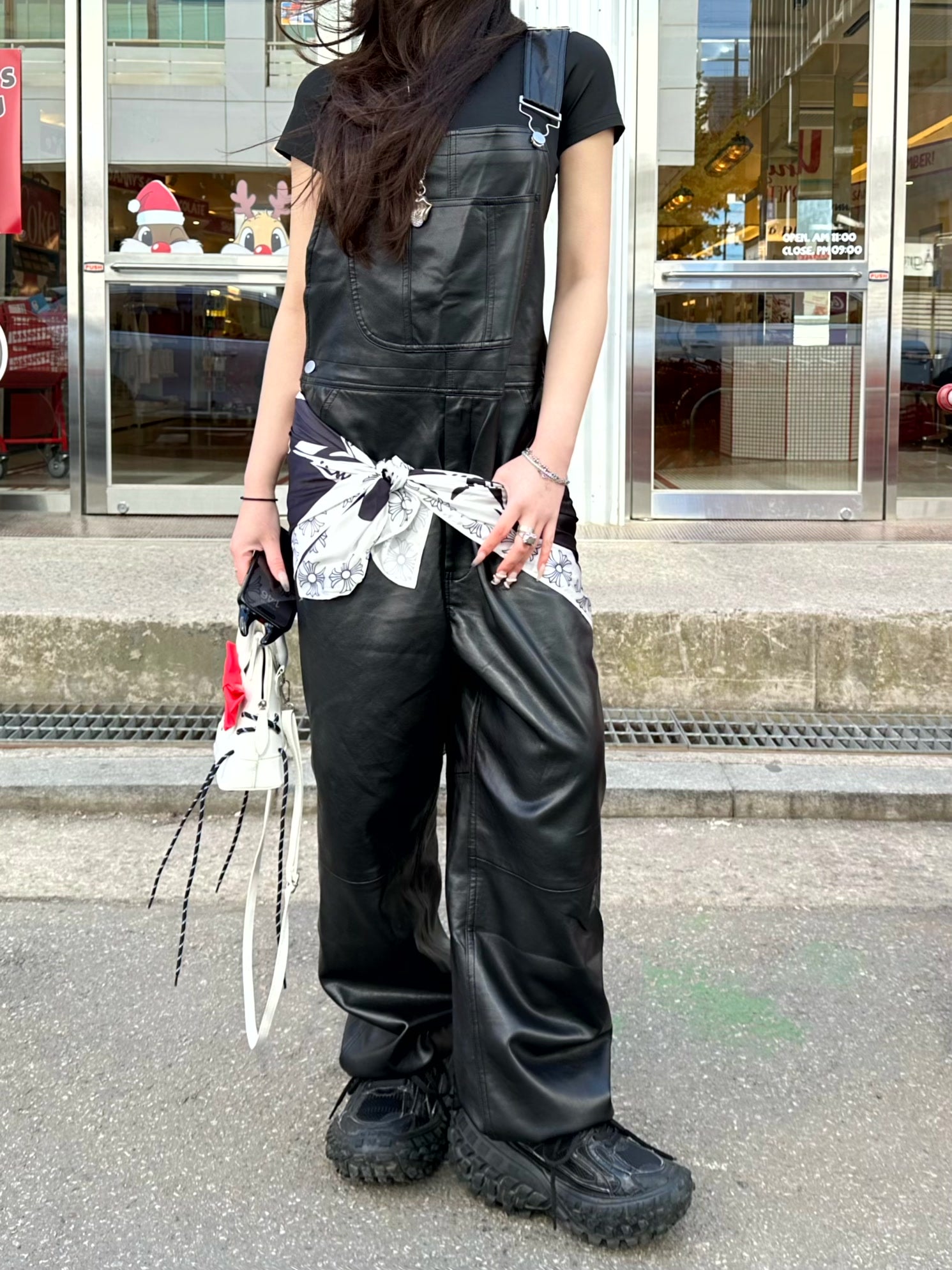 レザーオーバーオール - TTSTUDIO | 60% - アジアファッション通販