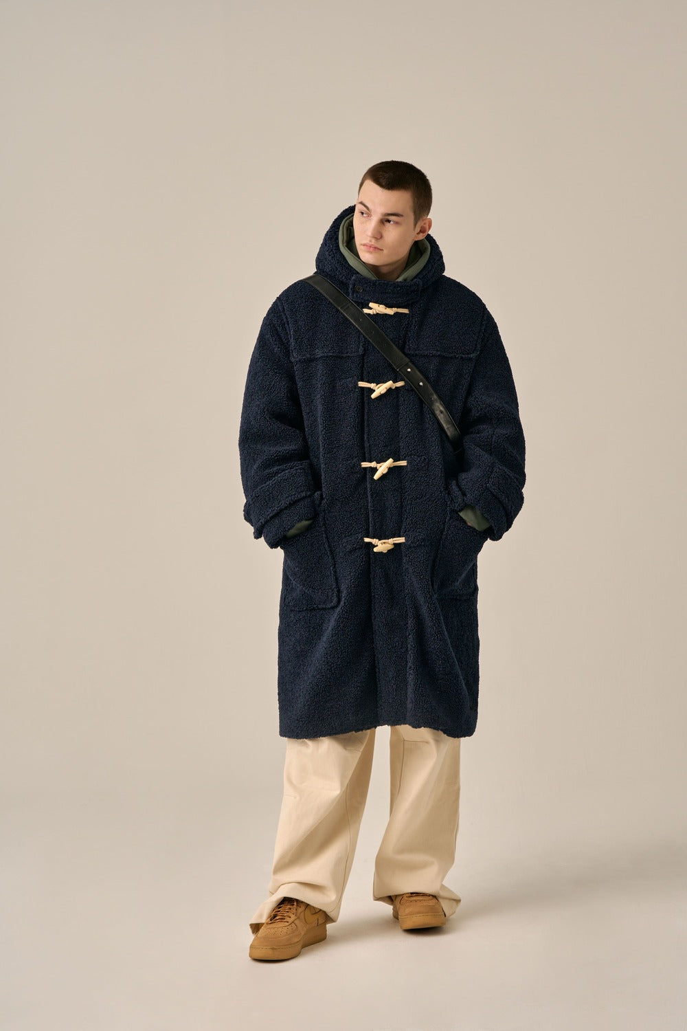 ダッフルフリースフードコート(ネイビー) - GUBIN | 60% - アジア