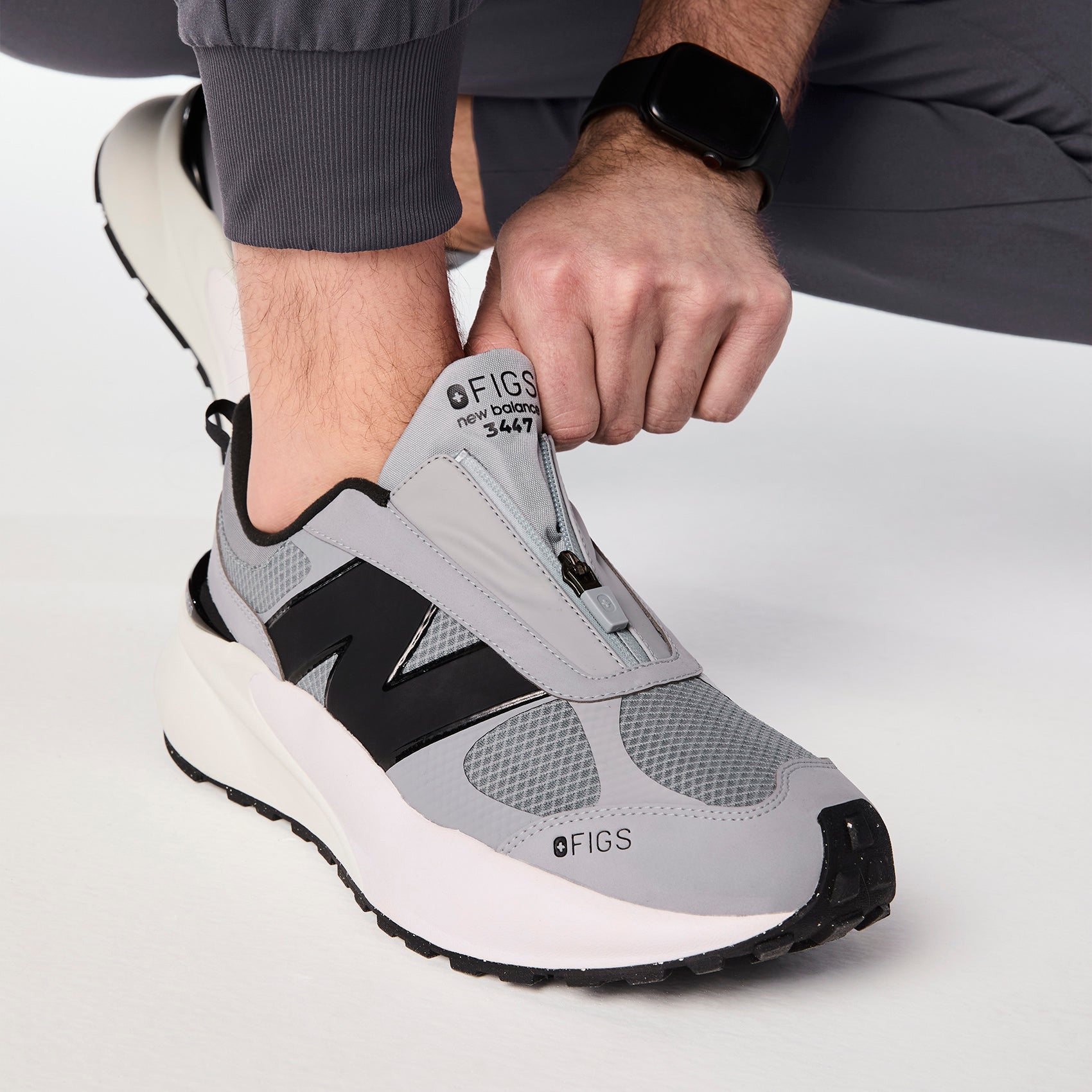 Unisex FIGS New Balance 3447 Zip - Graphite