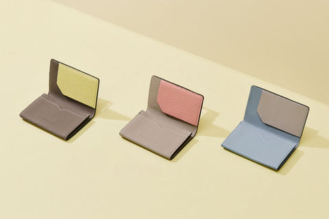 新作】スリーブ付きビジネスカードケース