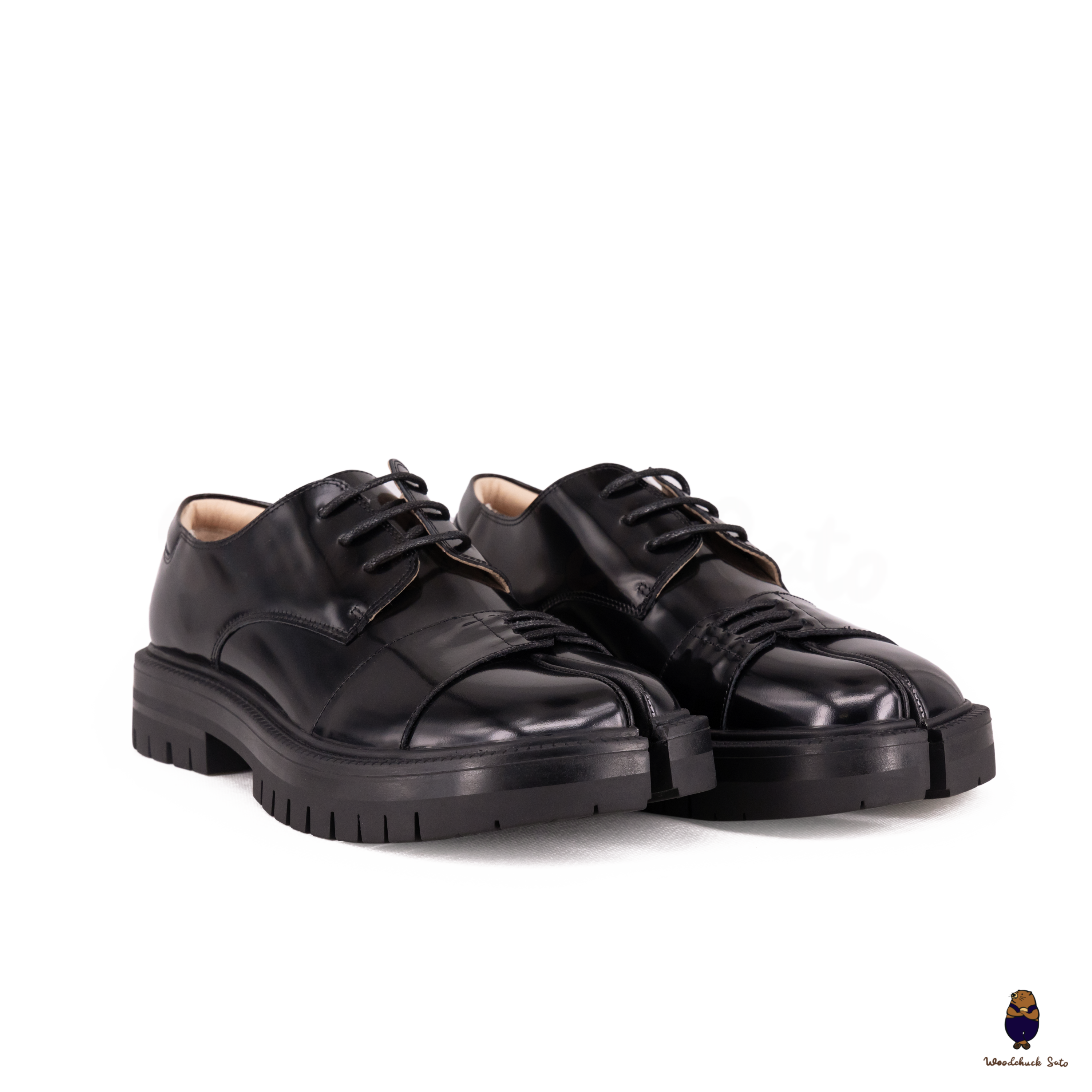 WoodchuckSato Black Cow Leather Tabi Derby Shoes with Double-Lace
