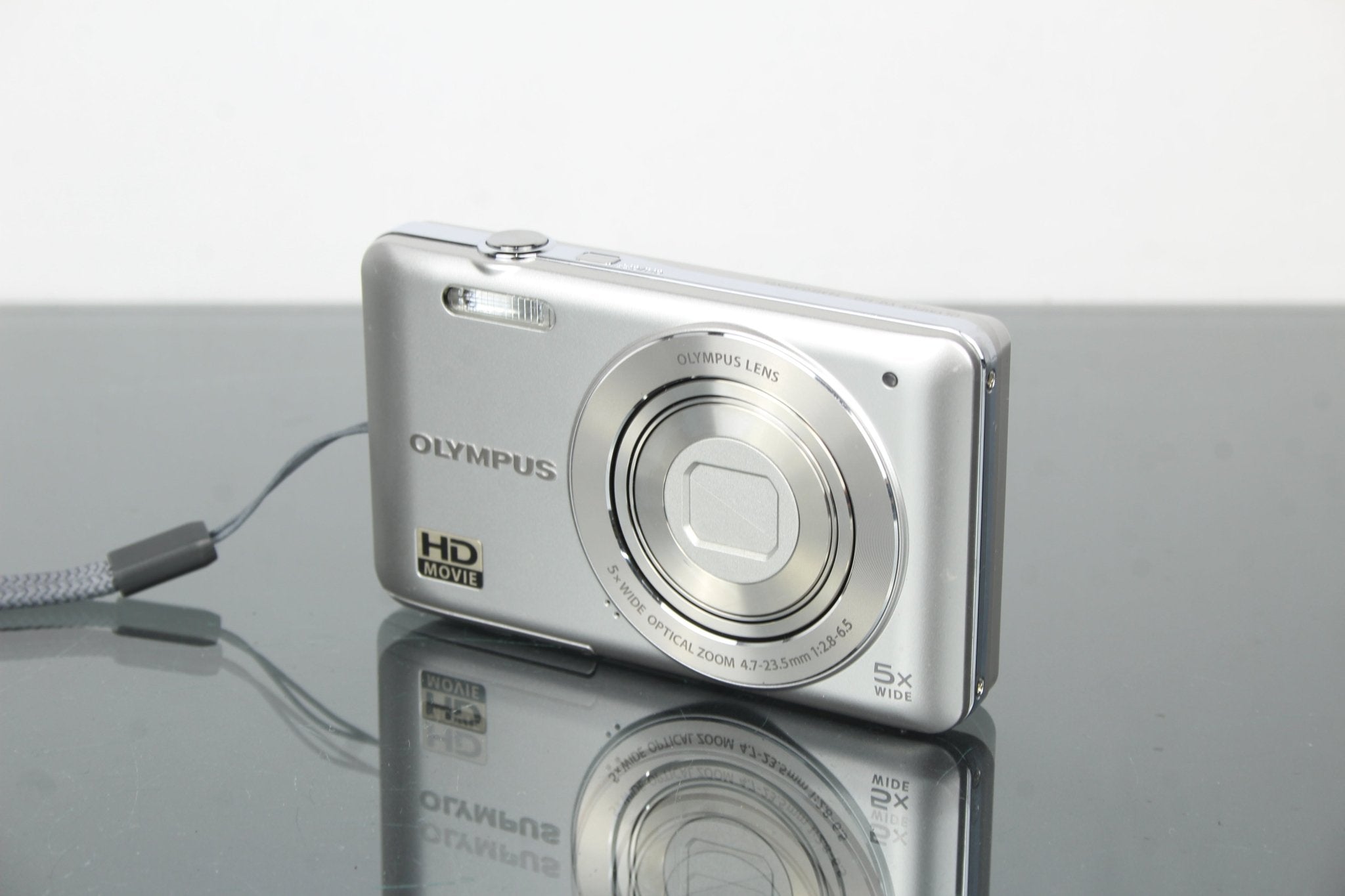 Olympus VG-120 Review: Compact 2011 Classic for 2025 Creators