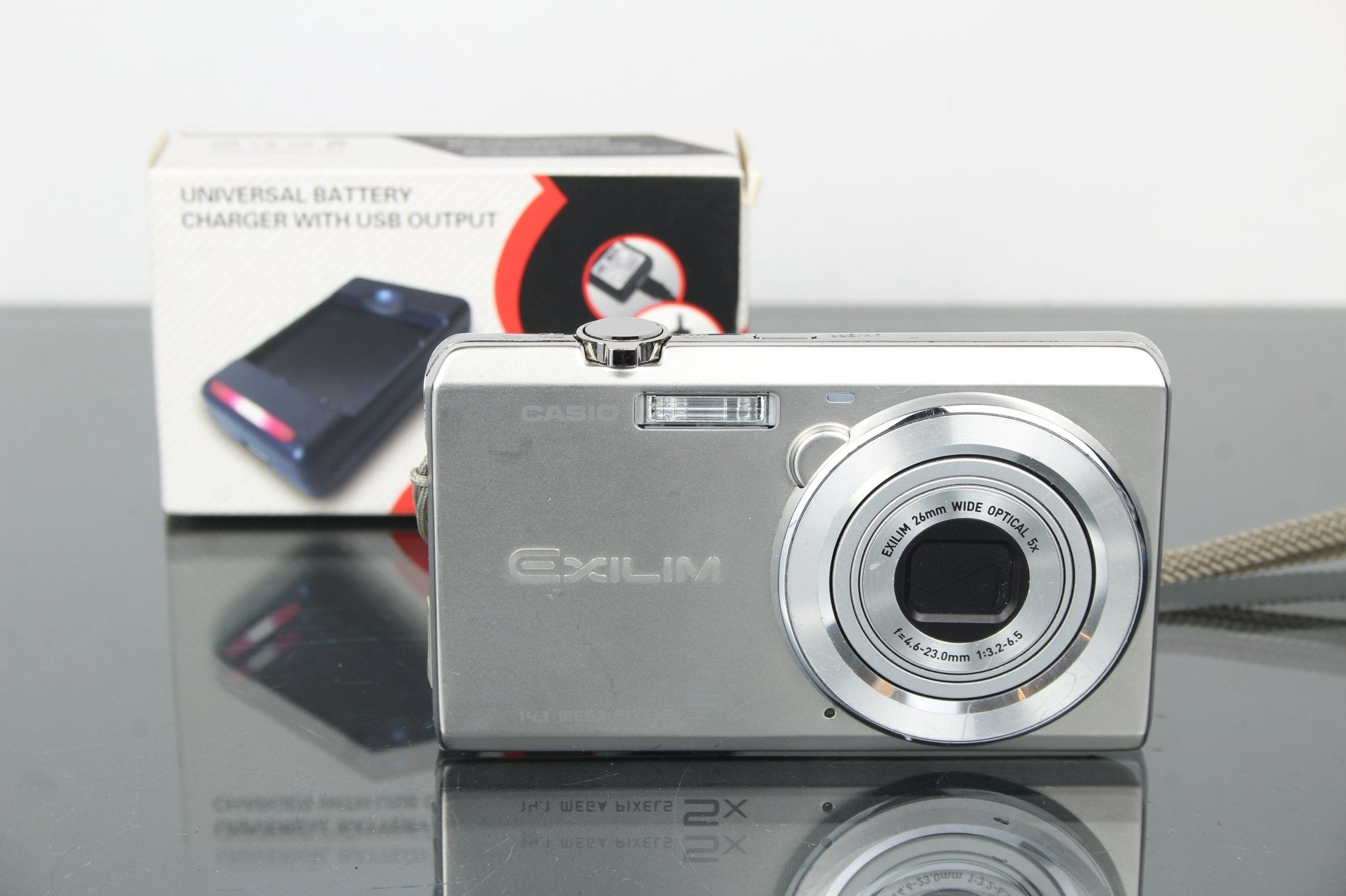 Casio Exilim EX-ZS10 Review: Simple Point-and-Shoot Joy – Dutch|Thrift