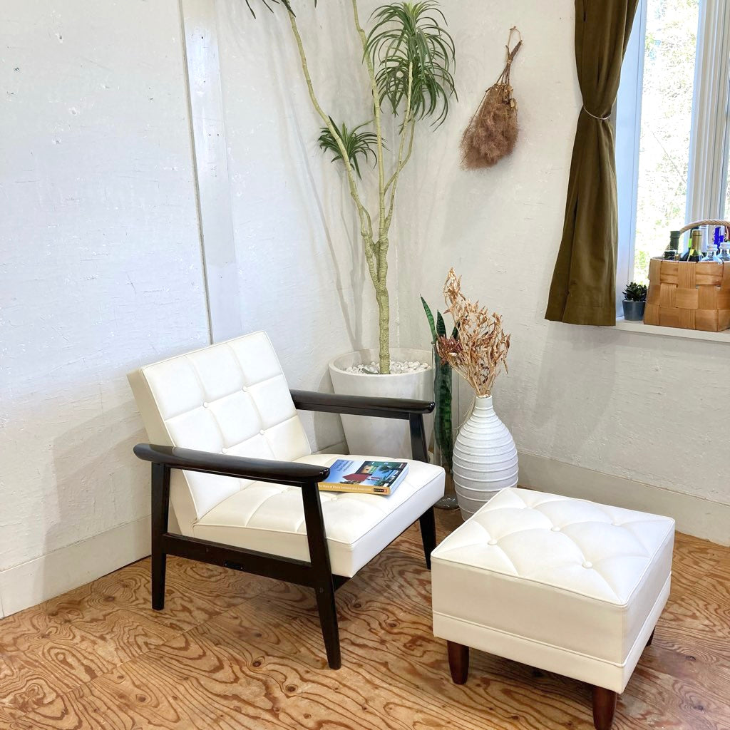 カリモク60】 1人掛けソファ + オットマン セット Kチェア アイボリー