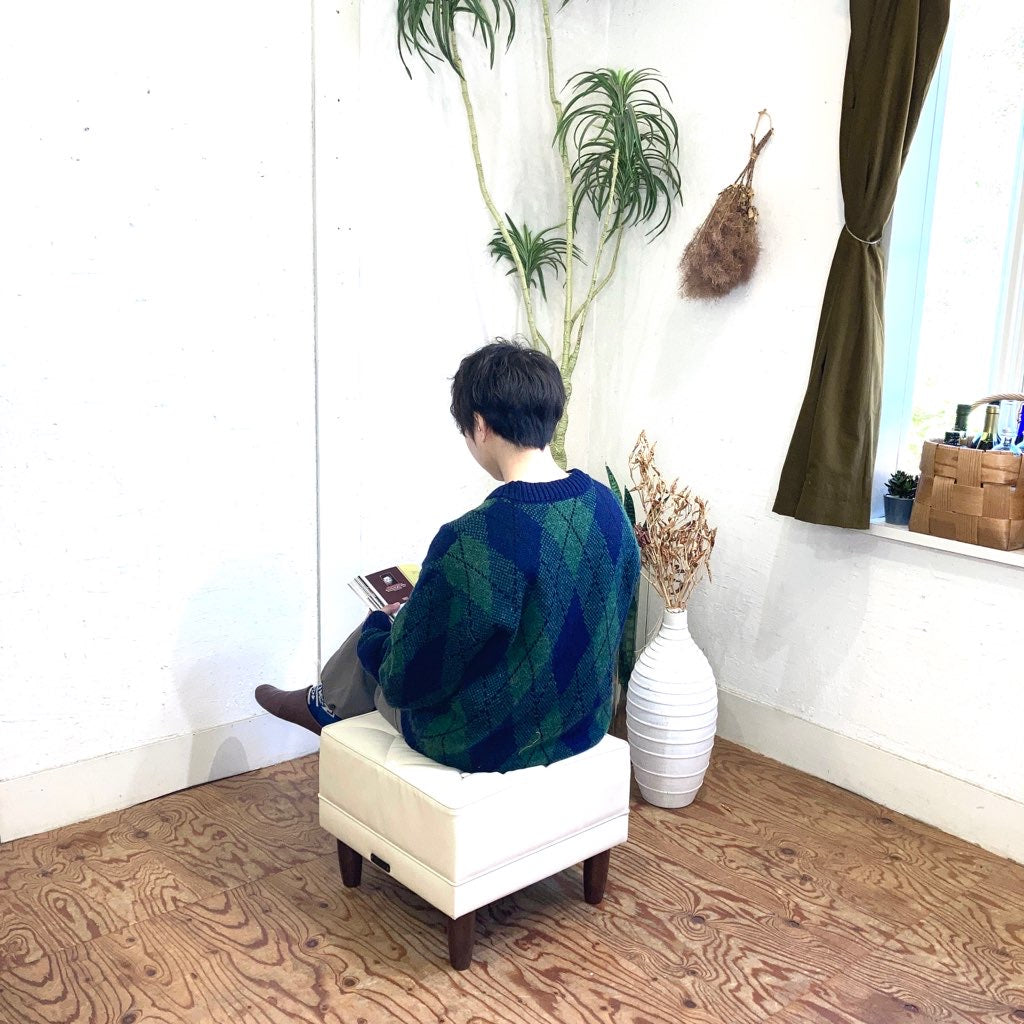 カリモク家具 karimoku オットマン スタンダードアイボリー 中古