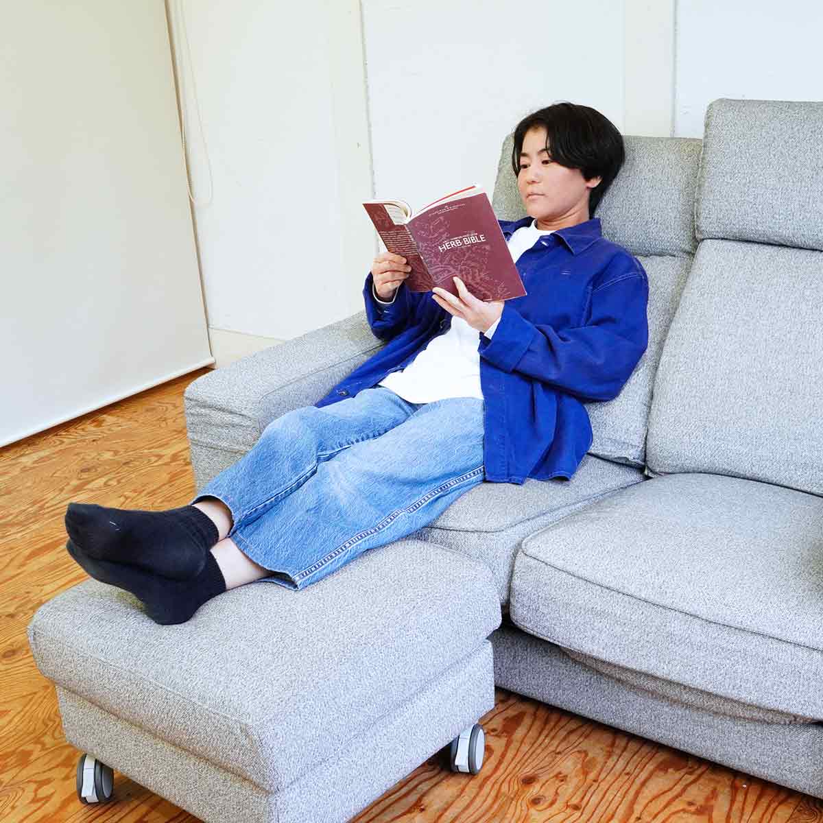 アクタス / ACTUS モデラート / MODERATO オットマン スツール