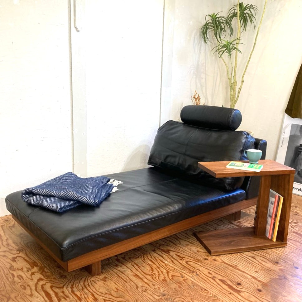 マスターウォール / MASTERWAL ペグ / PEG サイドテーブル