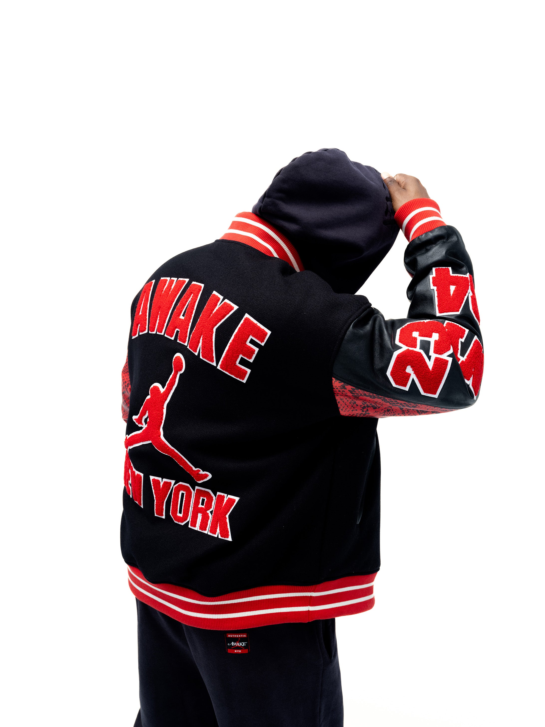 AWAKE NY / JORDAN – Awake NY