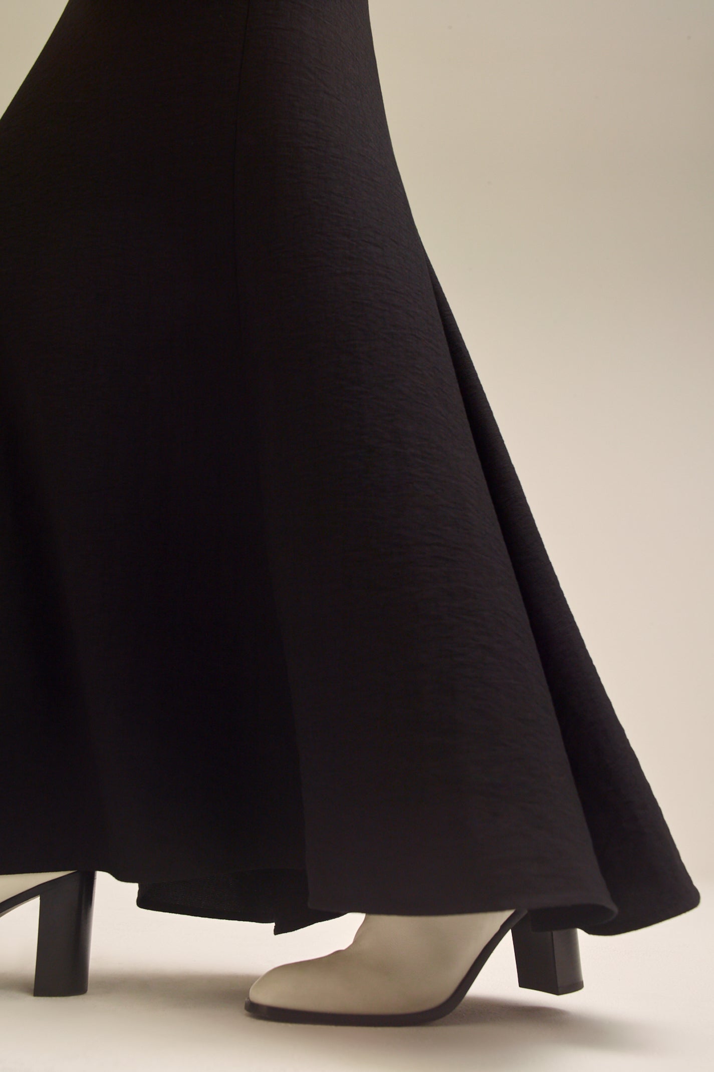 DRAPED LONG SKIRT - BLACK - Scanlan Theodore