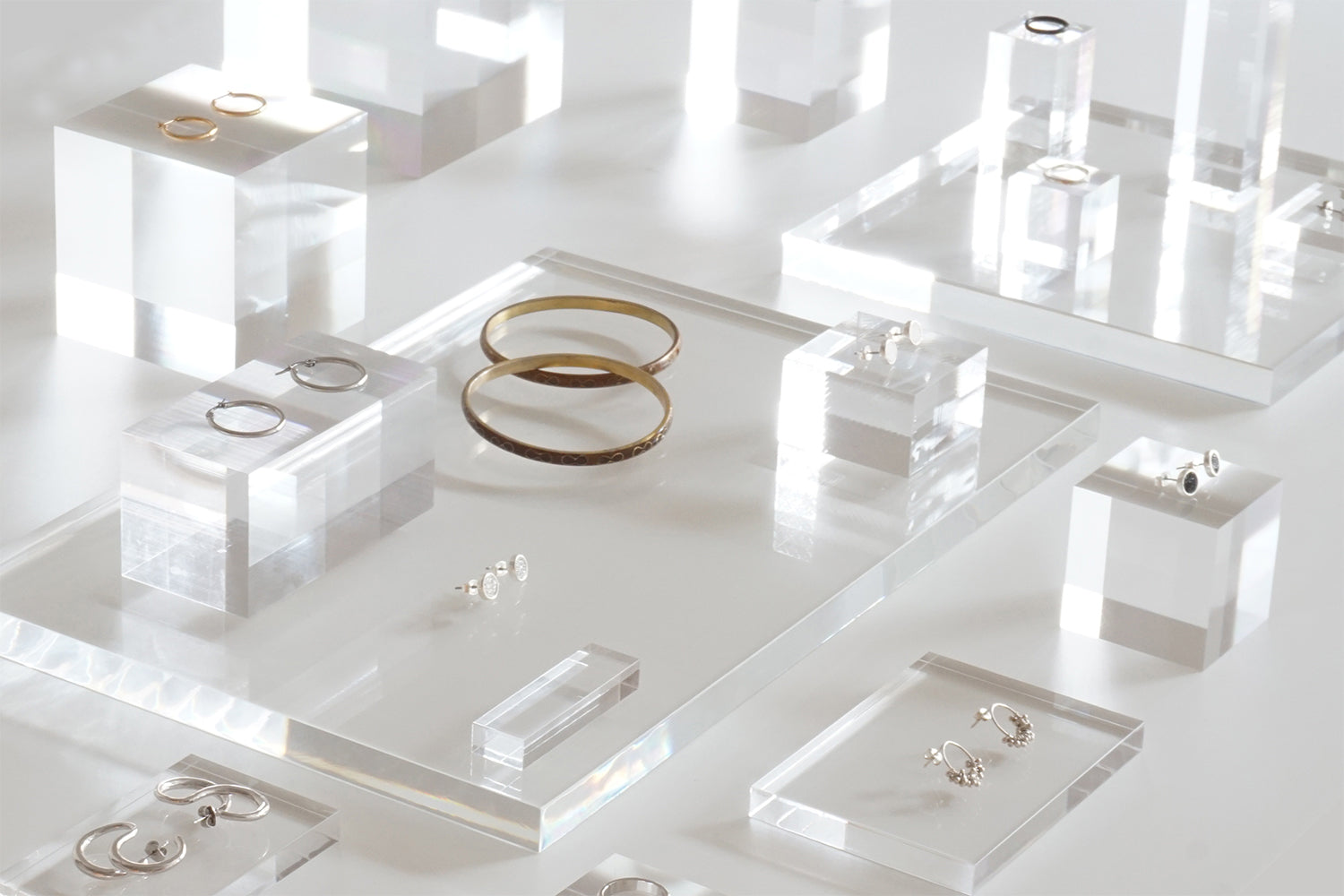 アクリルブロック 名刺サイズ｜おしゃれな什器の企画・製造・販売 SHOP