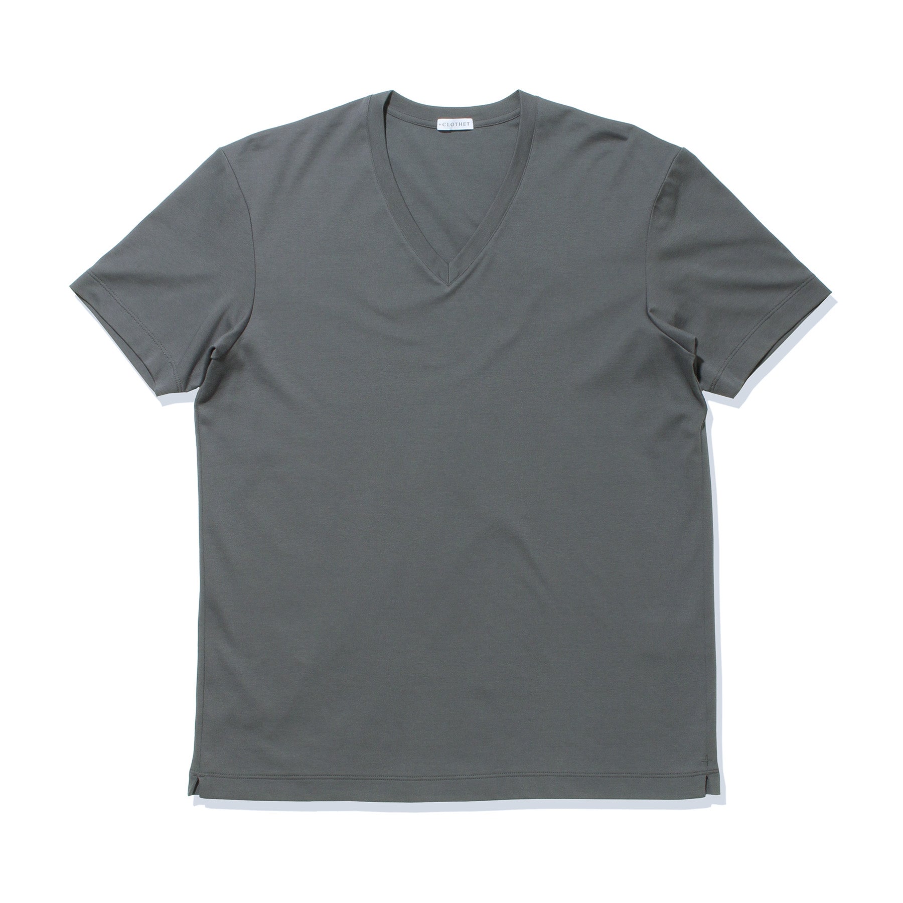 リニューアル】進化し続ける「Tailored Vneck T-shirt」 | ＋CLOTHET