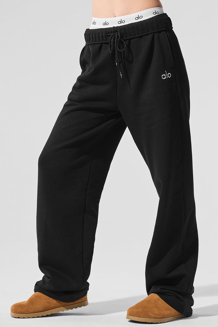 Accolade Straight Leg Sweatpant - Black | ALO