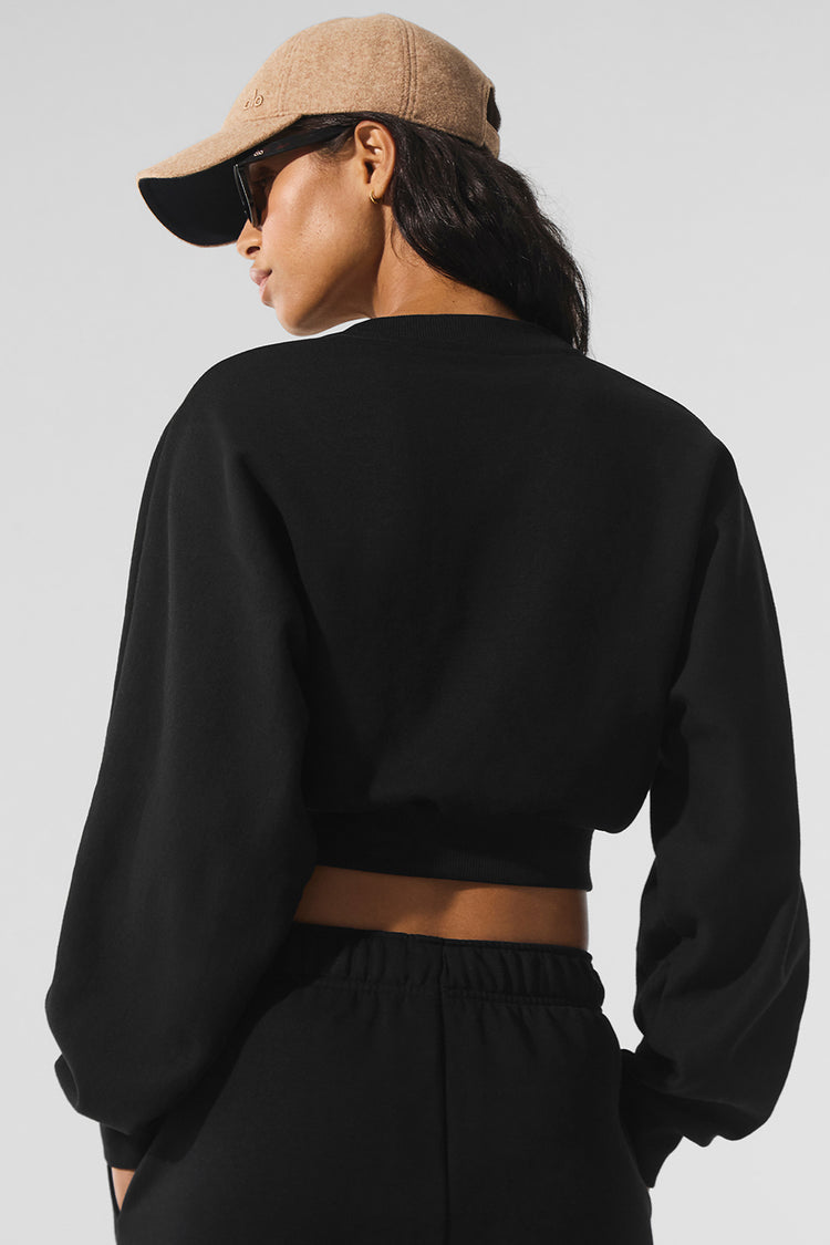Cropped Accolade Crewneck - Black | ALO