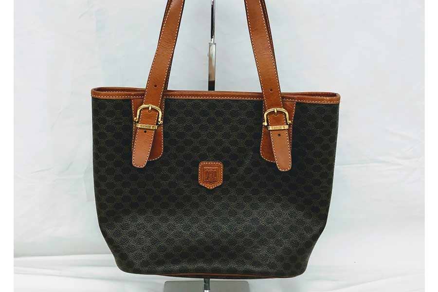 セリーヌ バッグ マカダム トートバッグ MC97/2 の買取実績｜最新相場