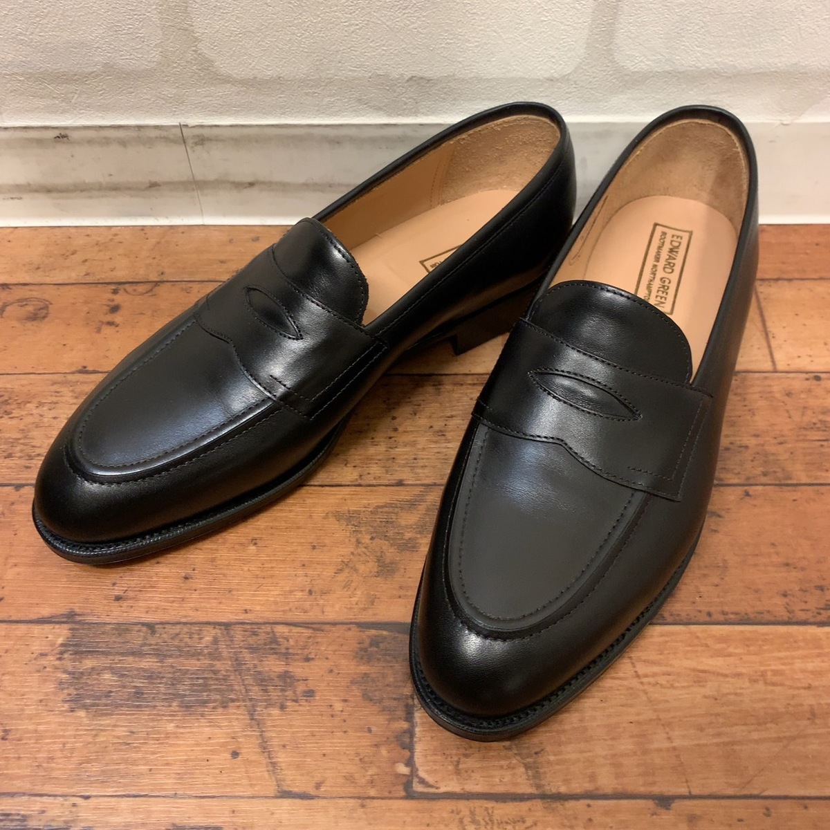 銀座本店でエドワードグリーンの184ラスト、カーフレザーを使用した