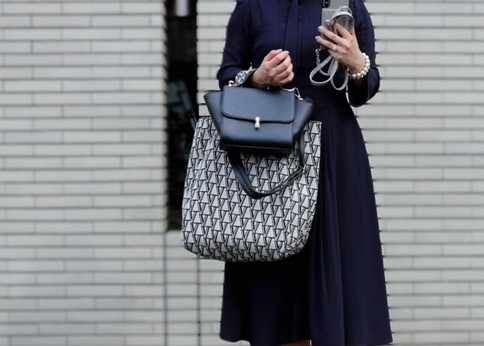 1万円台~4万円台まで!!》入卒園の準備はOK?オシャレなママにピッタリな