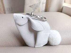 LOEWE(ロエベ)から可愛すぎるウサギモチーフバッグが登場!-STYLE HAUS