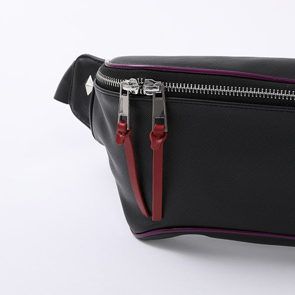 悪魔ほむら モデル ボディバッグ 魔法少女まどか☆マギカ 魔法少女