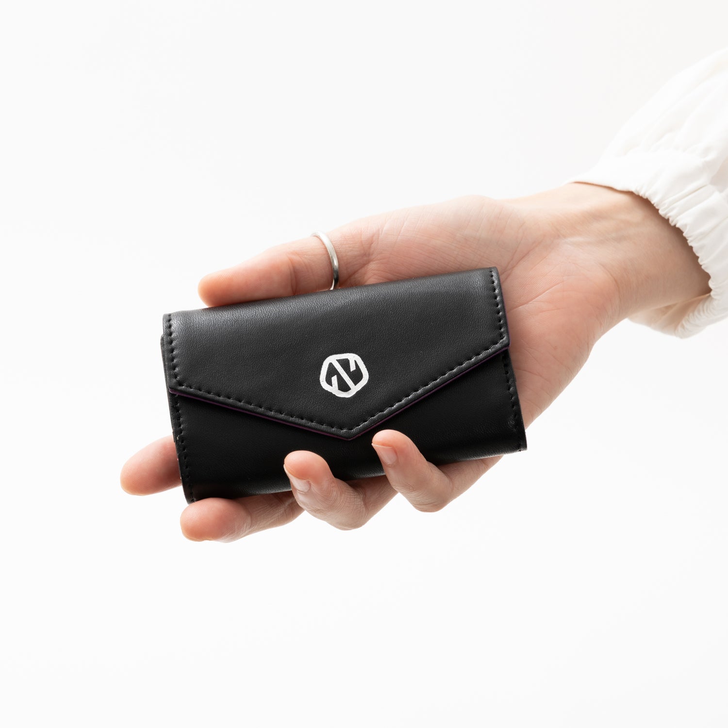 城瀬由鶴 モデル ビーズストラップ＆IDカードケース セット 『ブレイク