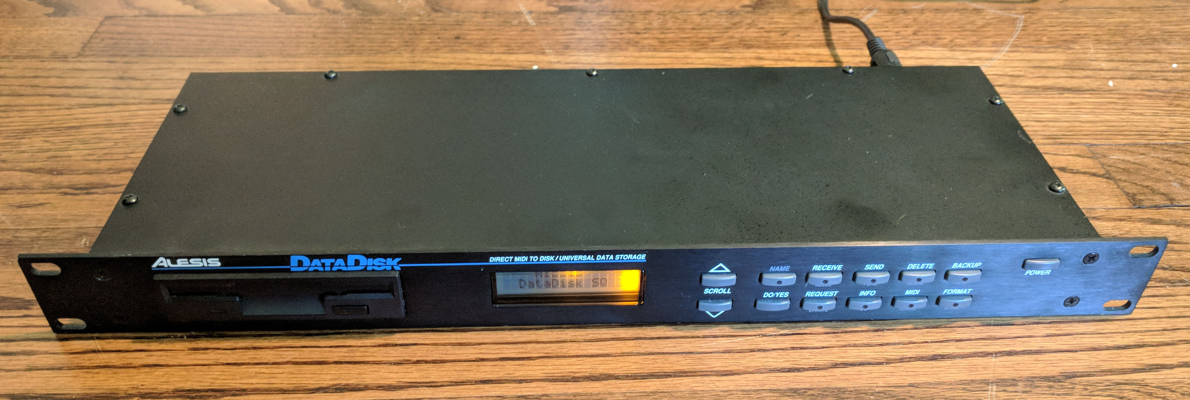 Alesis DataDisk photo gallery - Syntaur