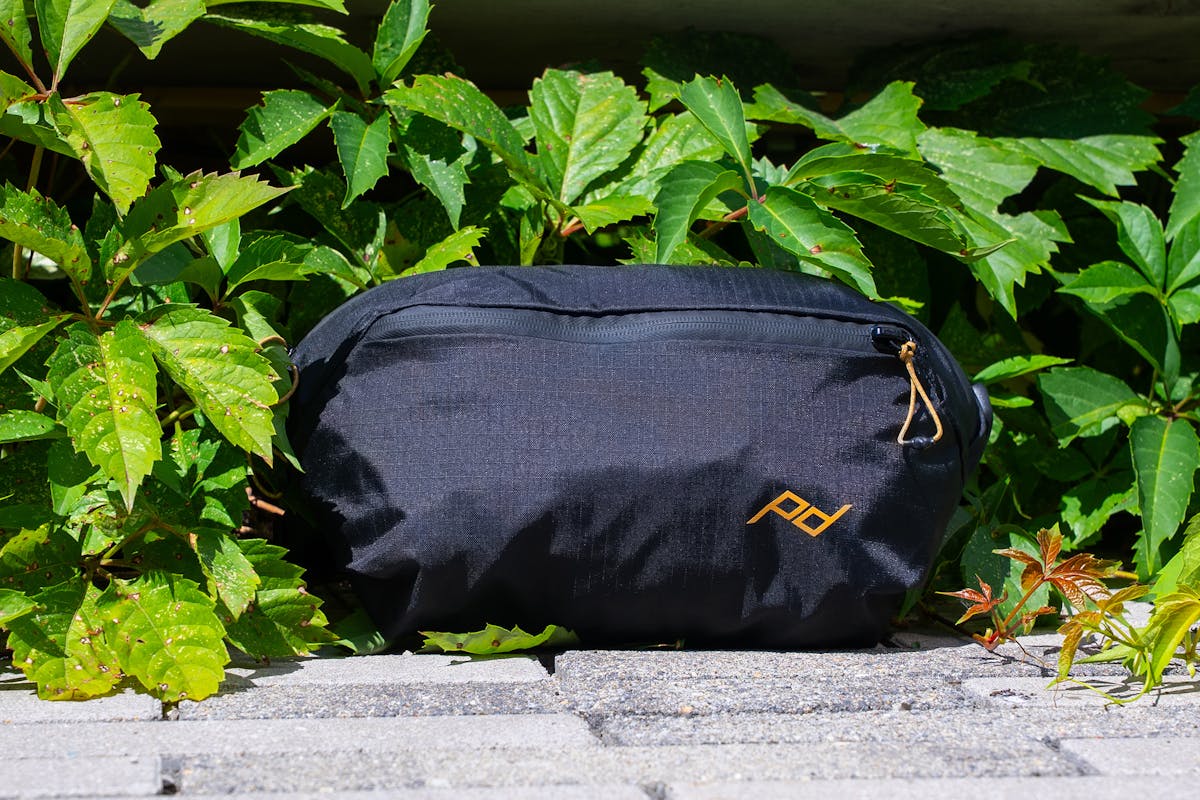 Peak Design Outdoor Sling 4L Review | Pack Hacker