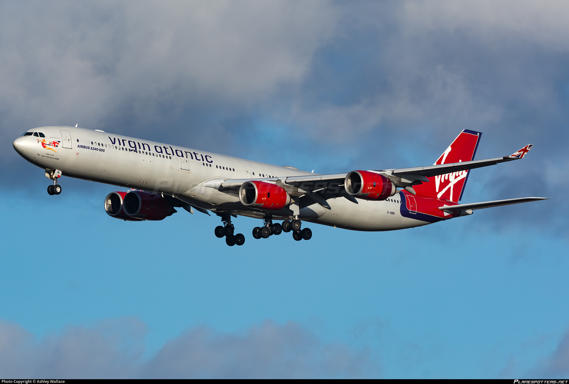 G-VWIN Virgin Atlantic Airbus A340-642 Photo by Ashley Wallace