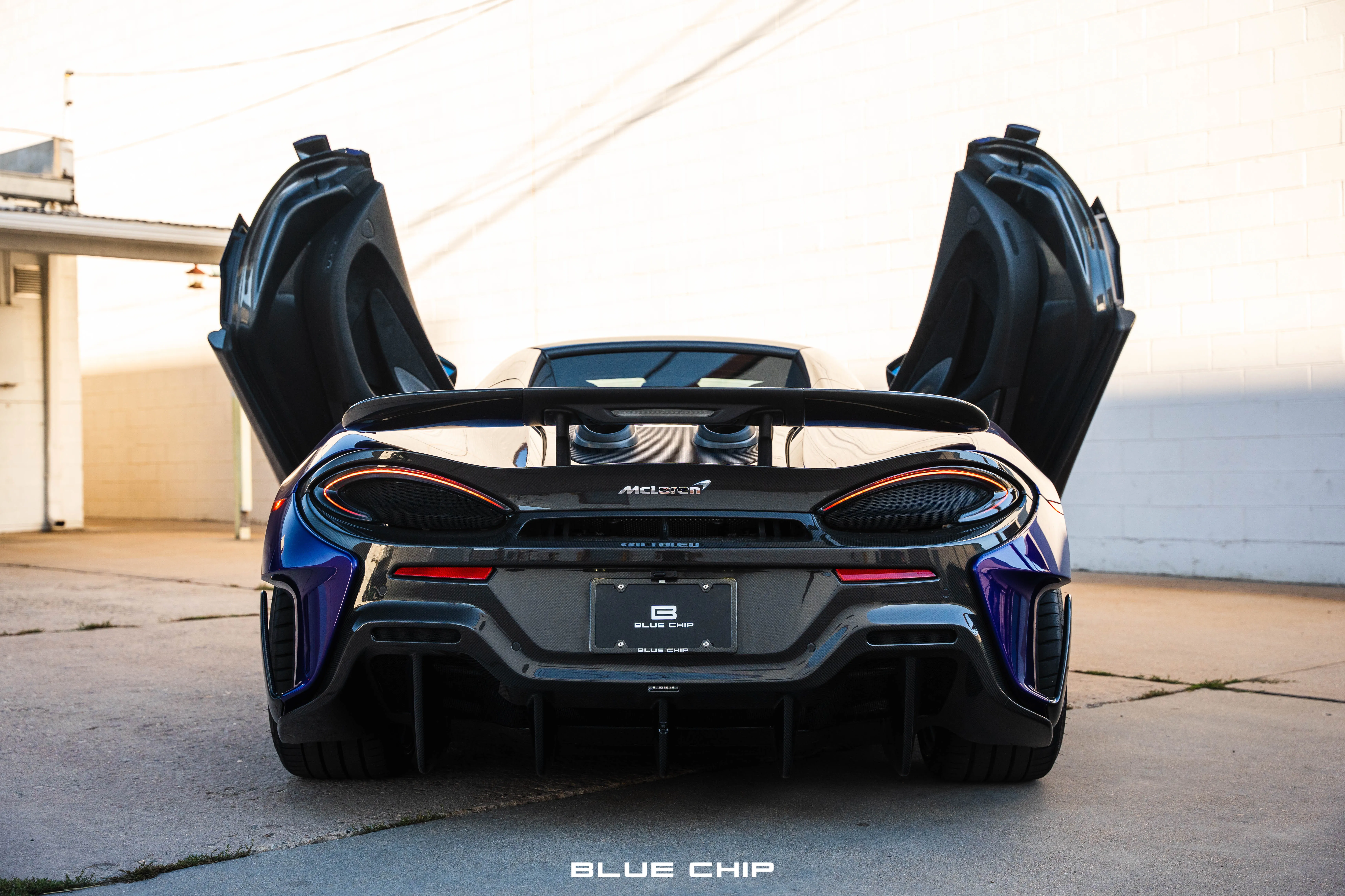 640baae9ee255a79f3971080_600lt