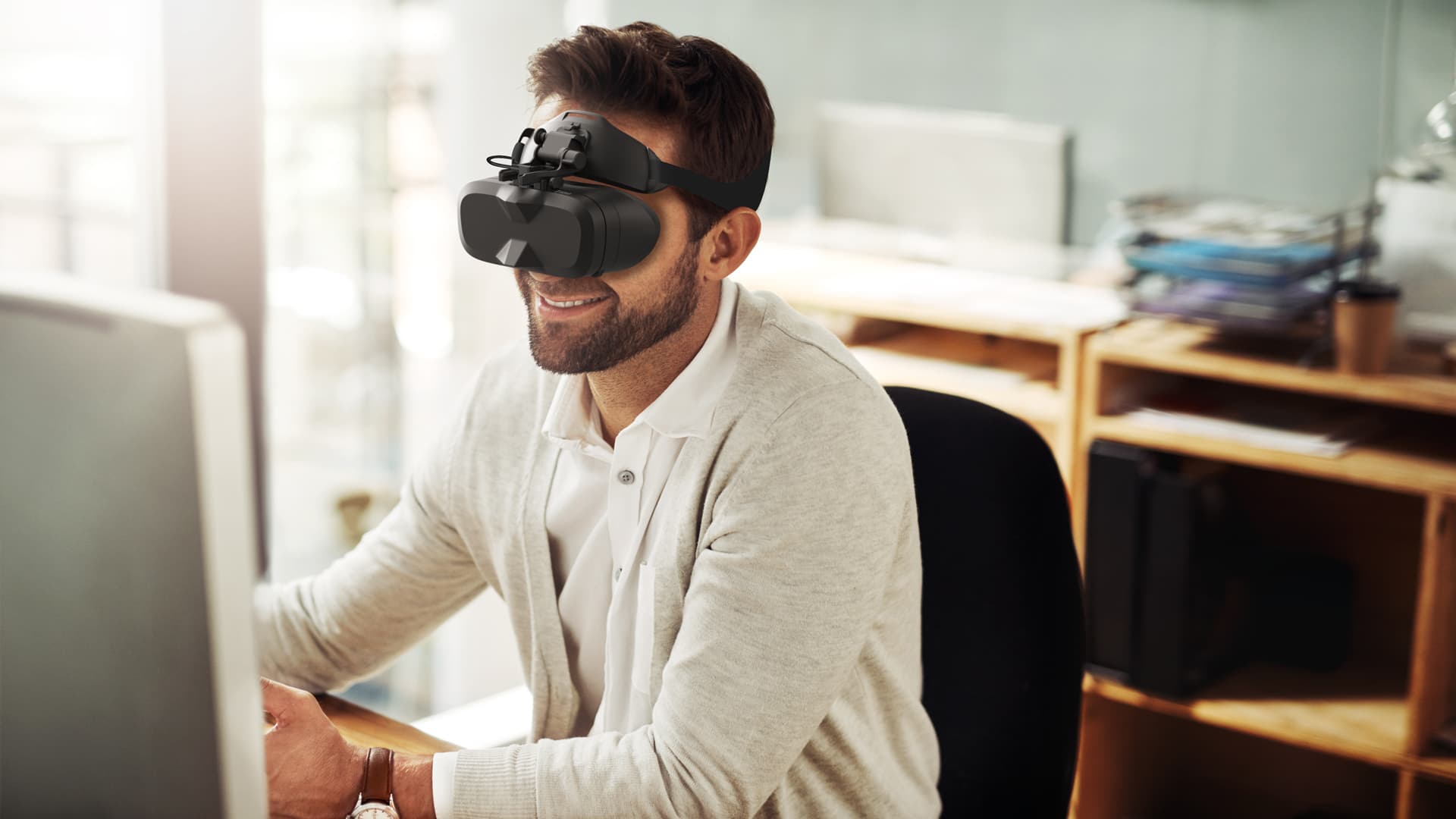 MeganeX superlight 8K - 179g, enjoy a fatigue-free 8K VR