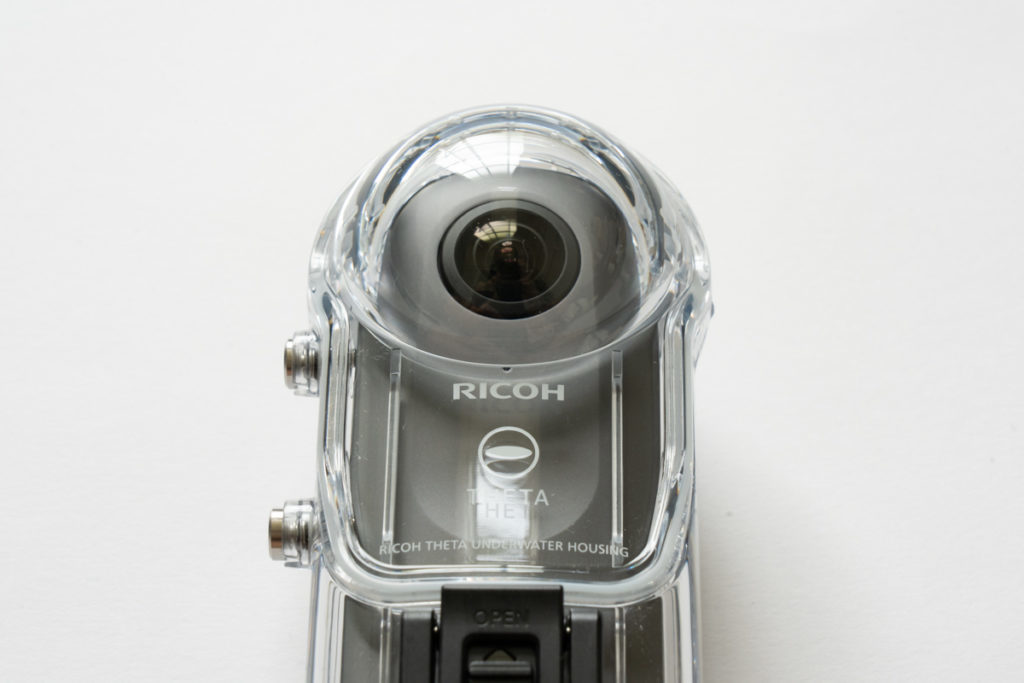RICOH THETA 水中ハウジングケース TW-1のご紹介。 水中で360度撮影を